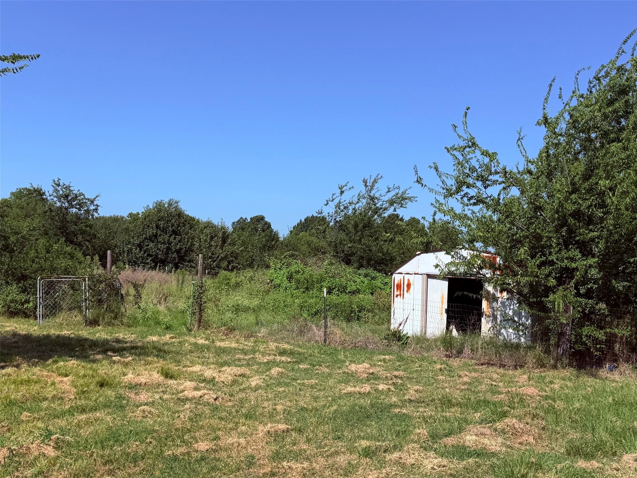 main property photo 3