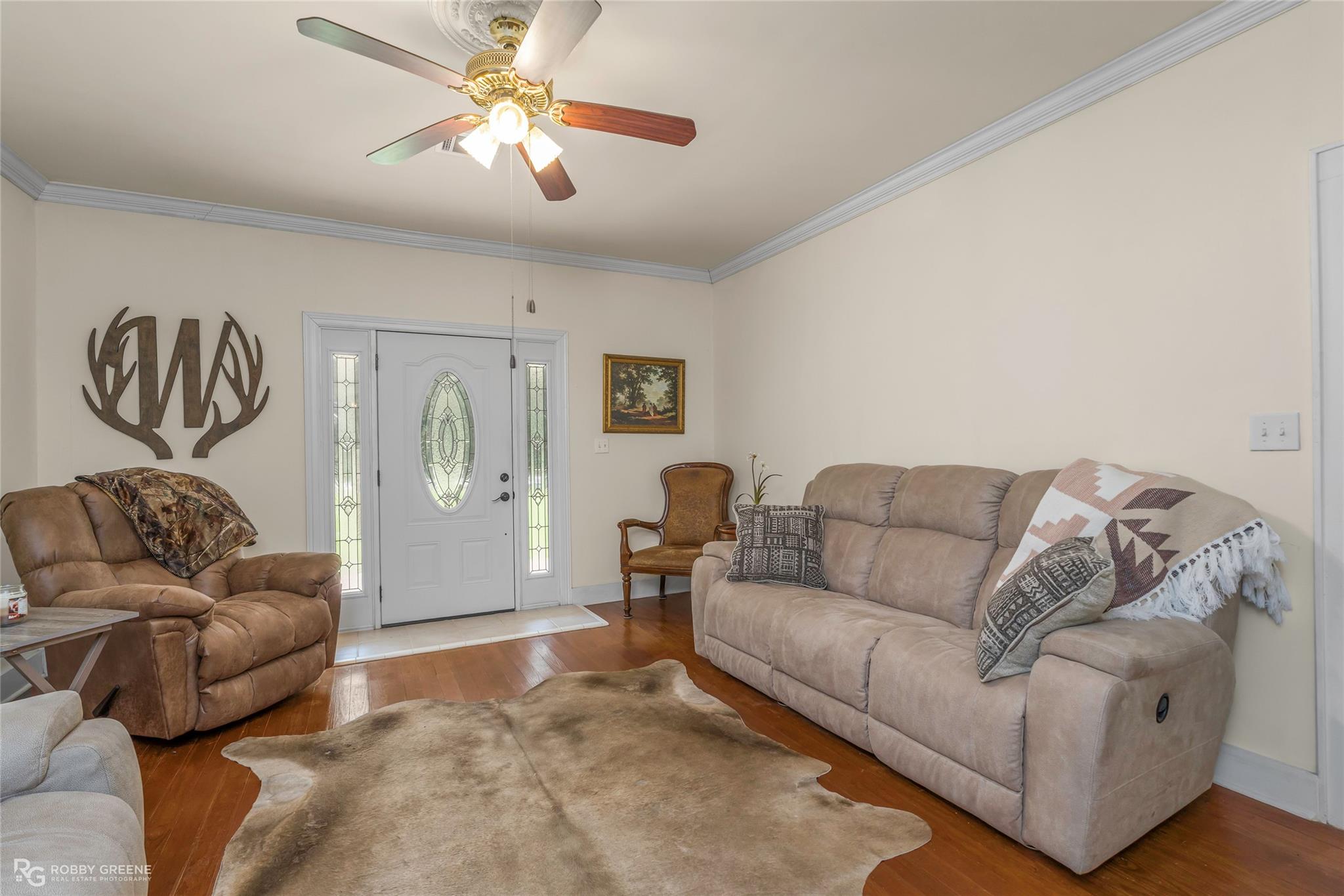 property viewer photo 5