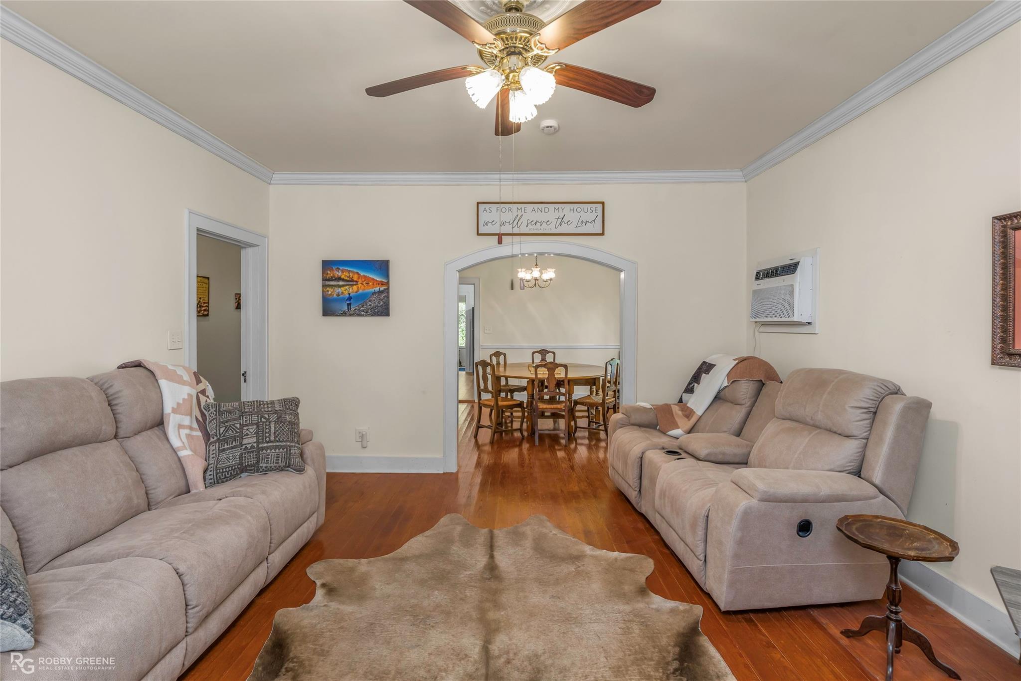 property viewer photo 8
