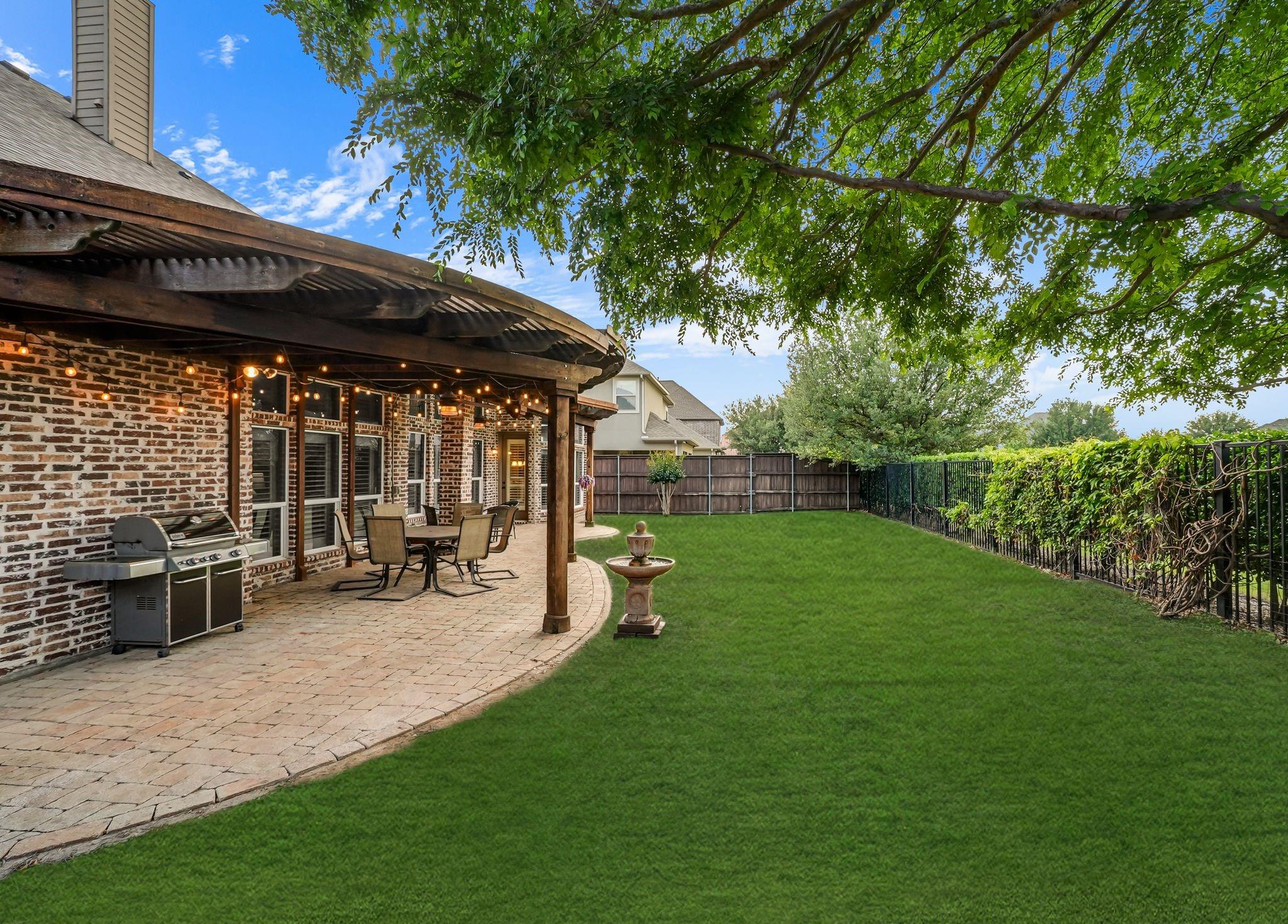 main property photo 4