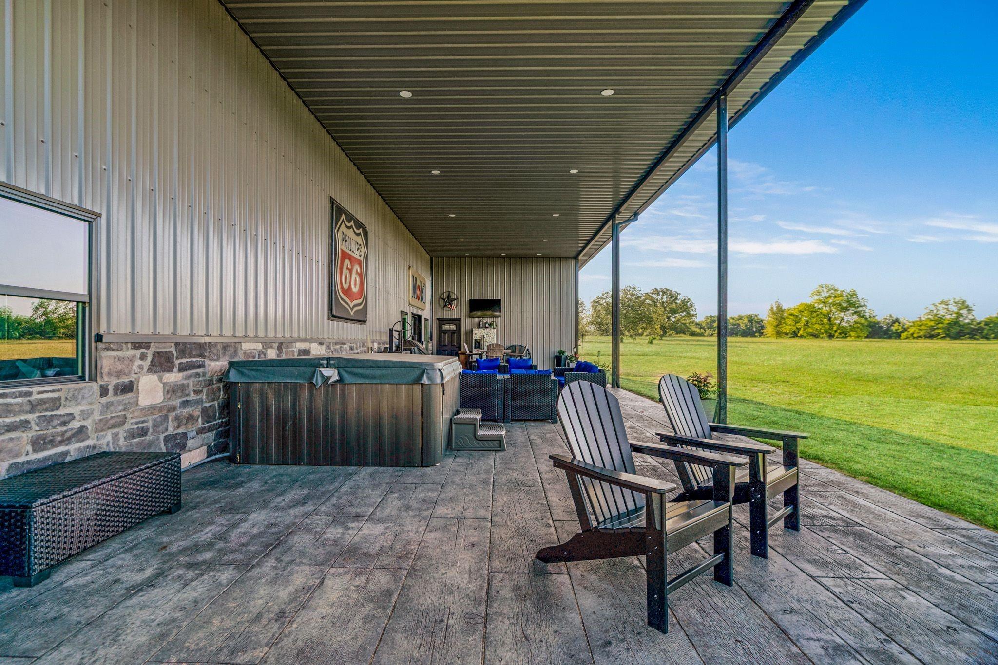main property photo 31