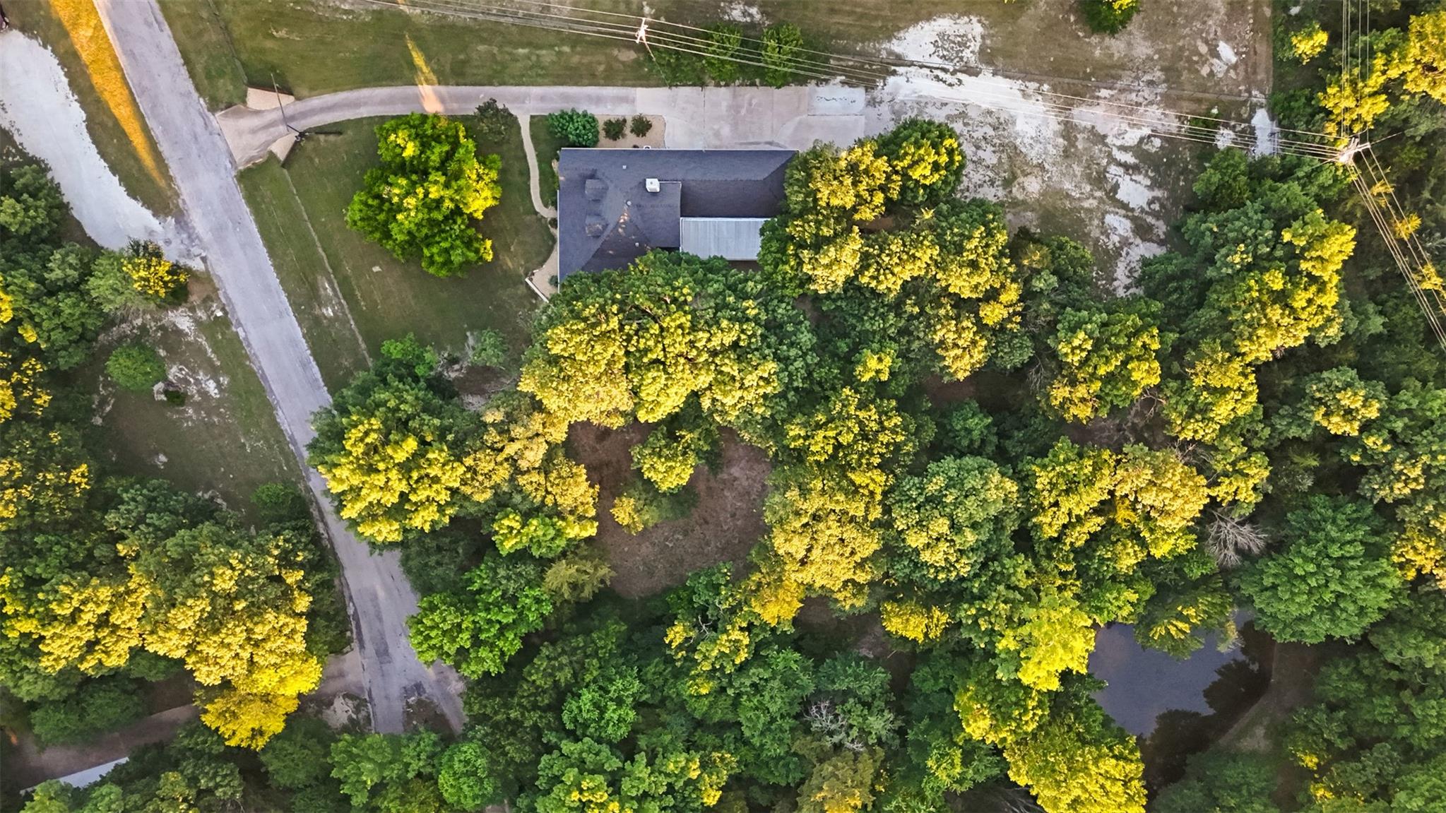 main property photo 36