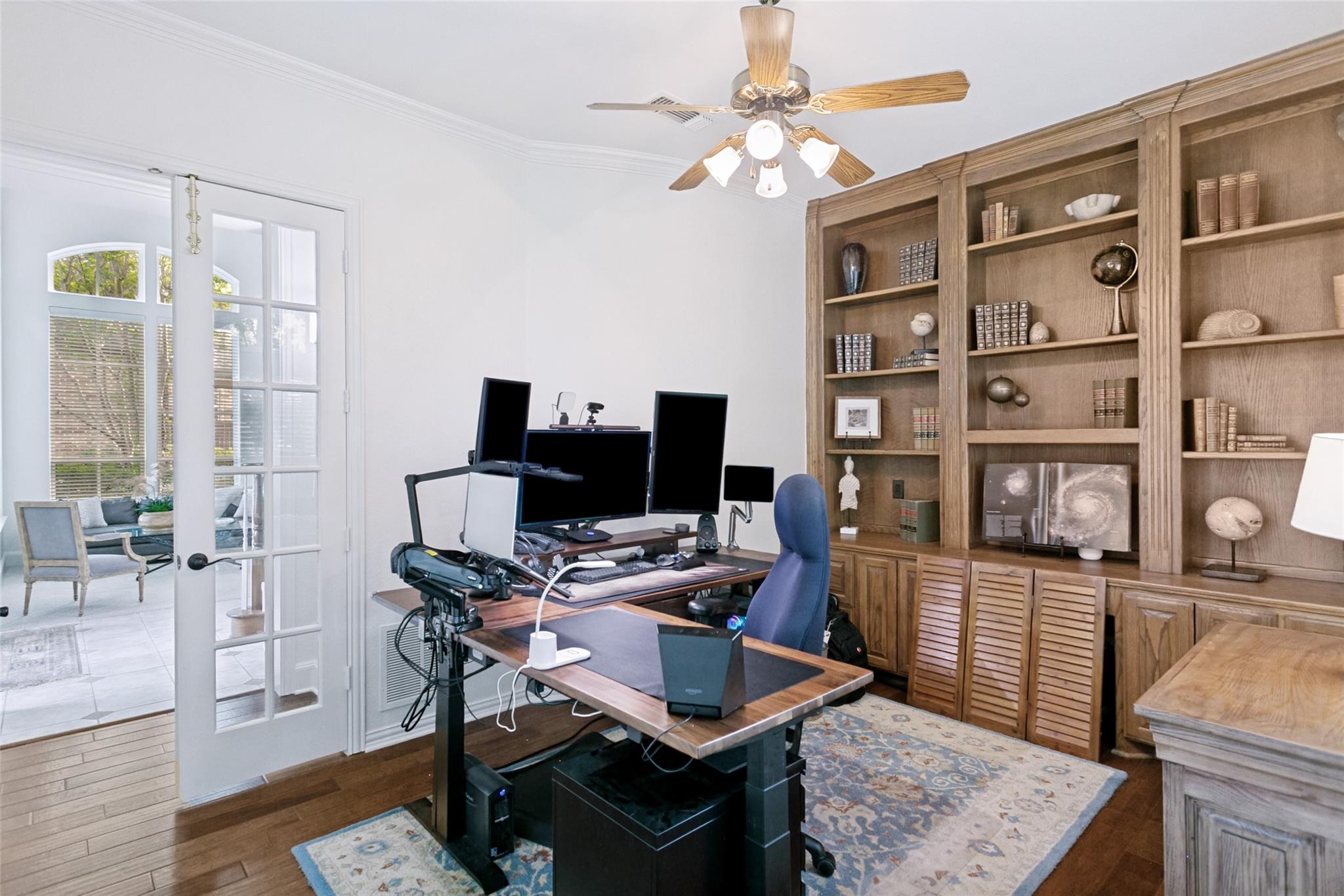 main property photo 18