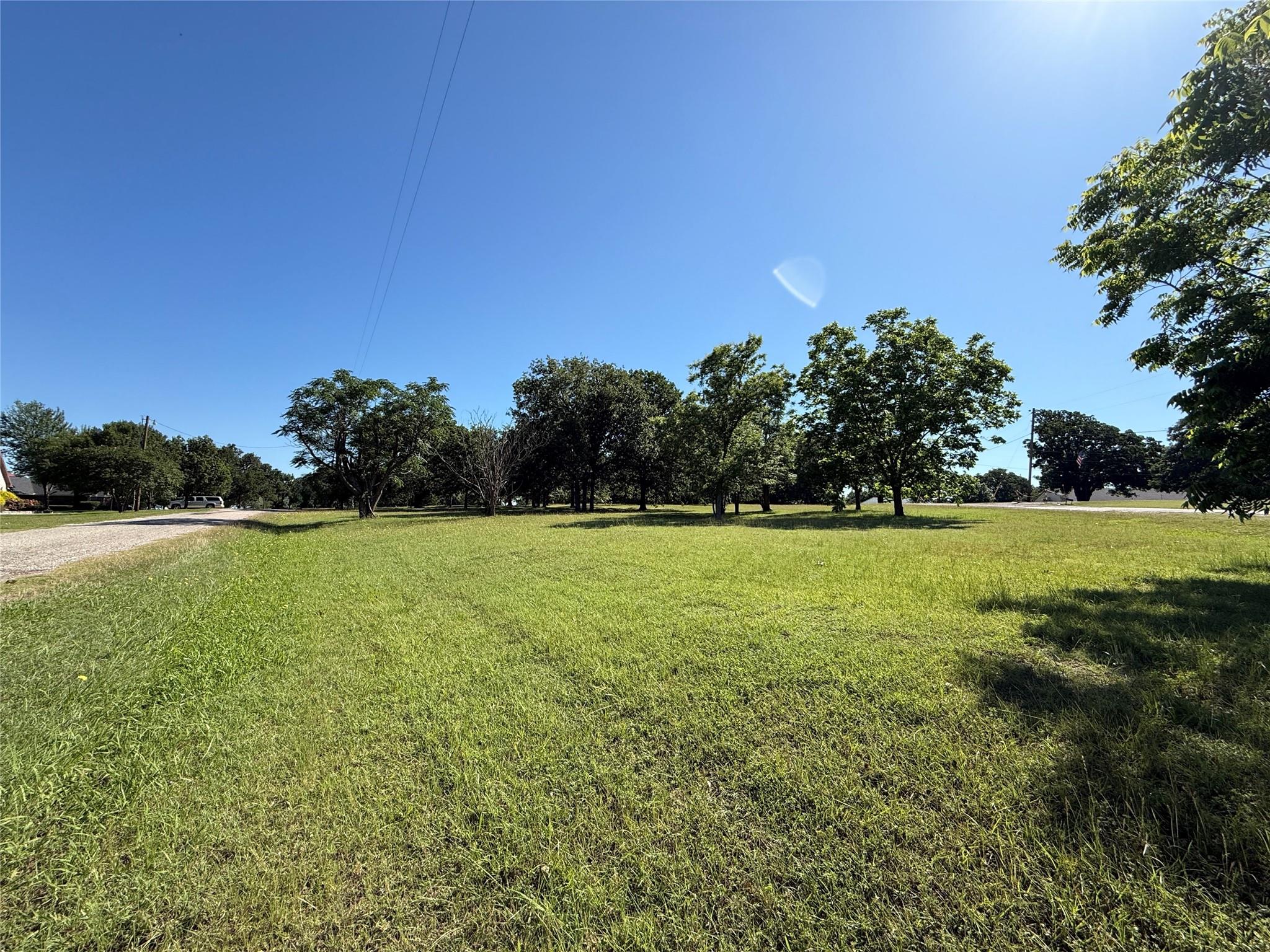 main property photo 16