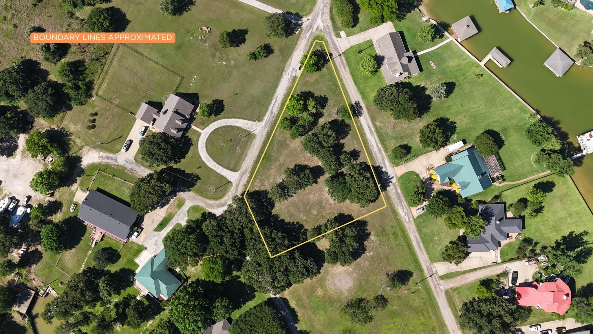 main property photo 18