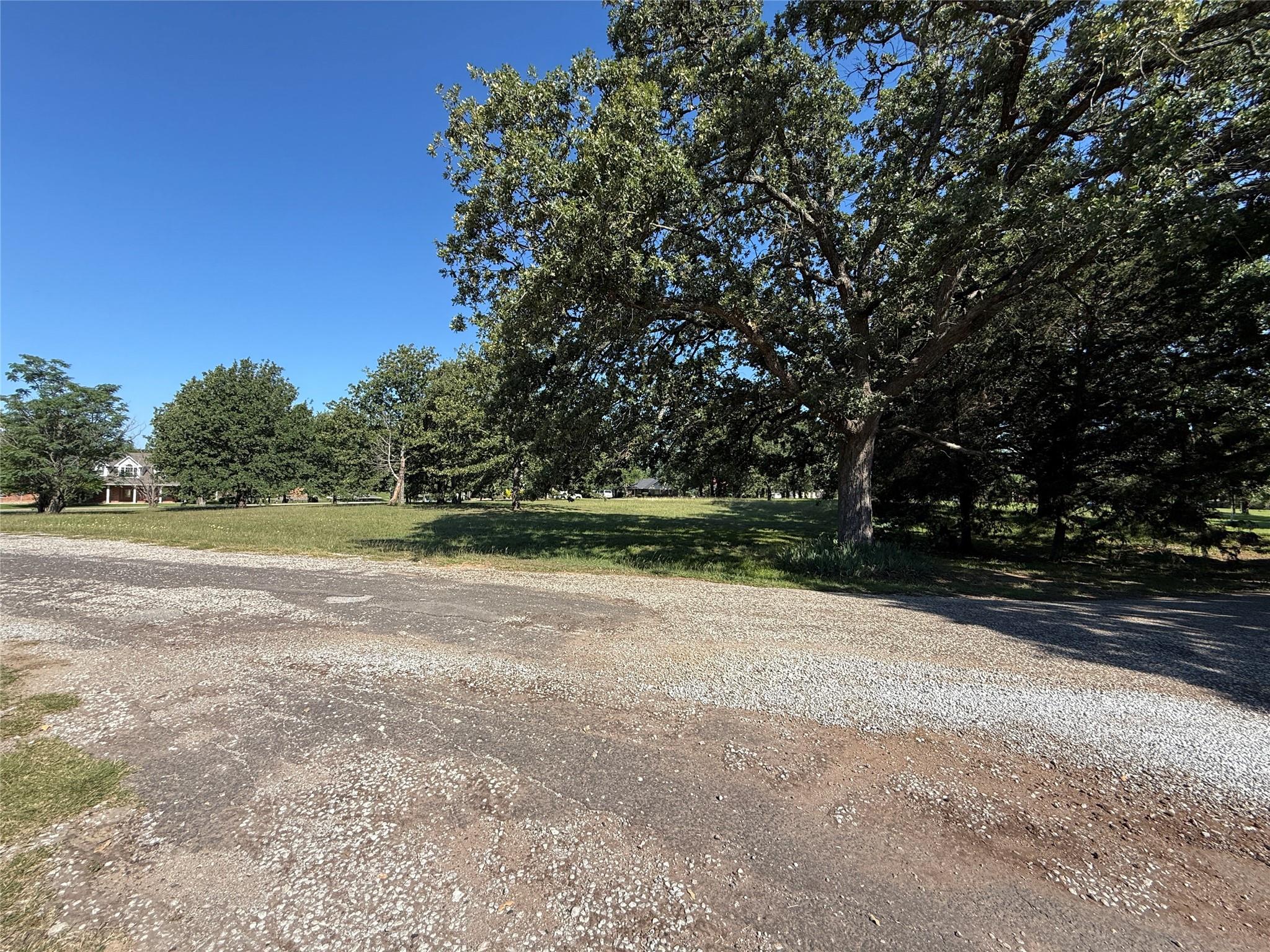 main property photo 7