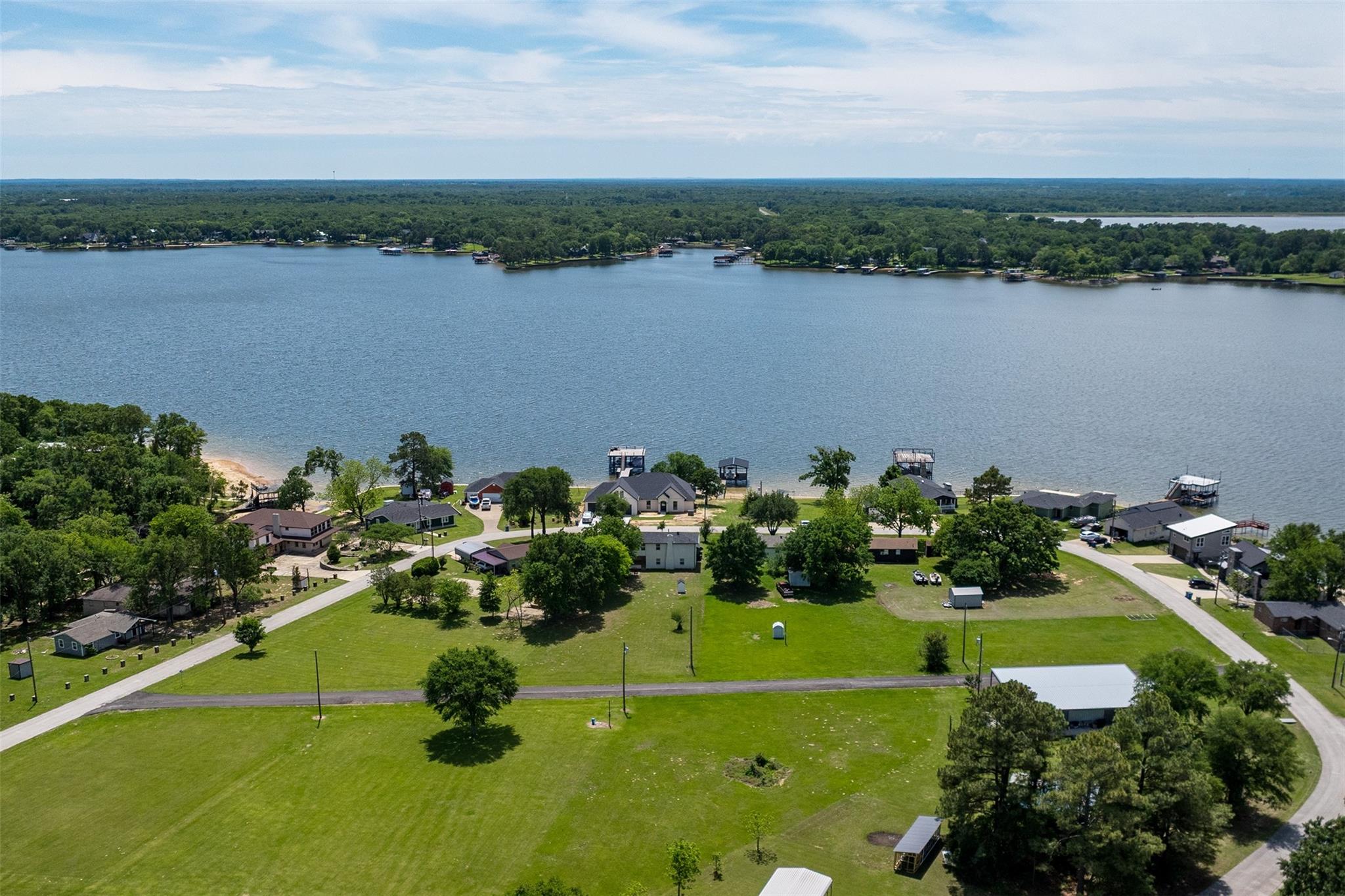 main property photo 18