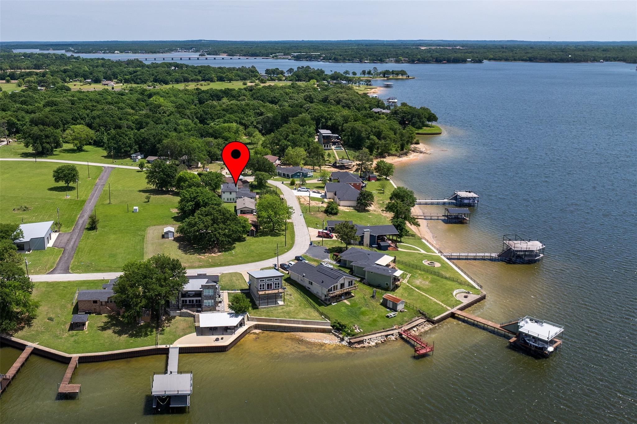 main property photo 32