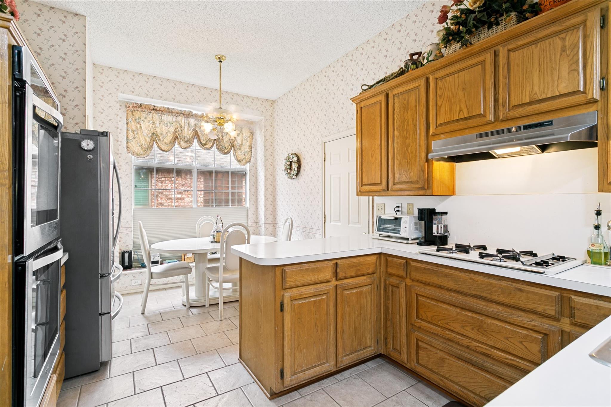 main property photo 15