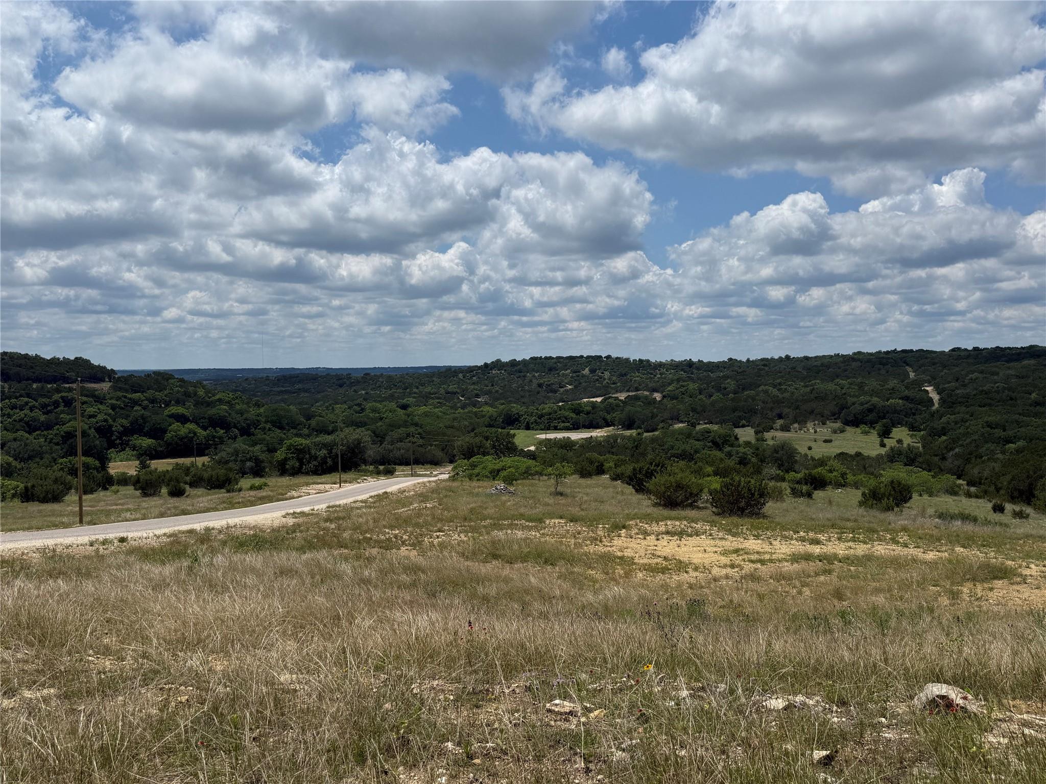 main property photo 10