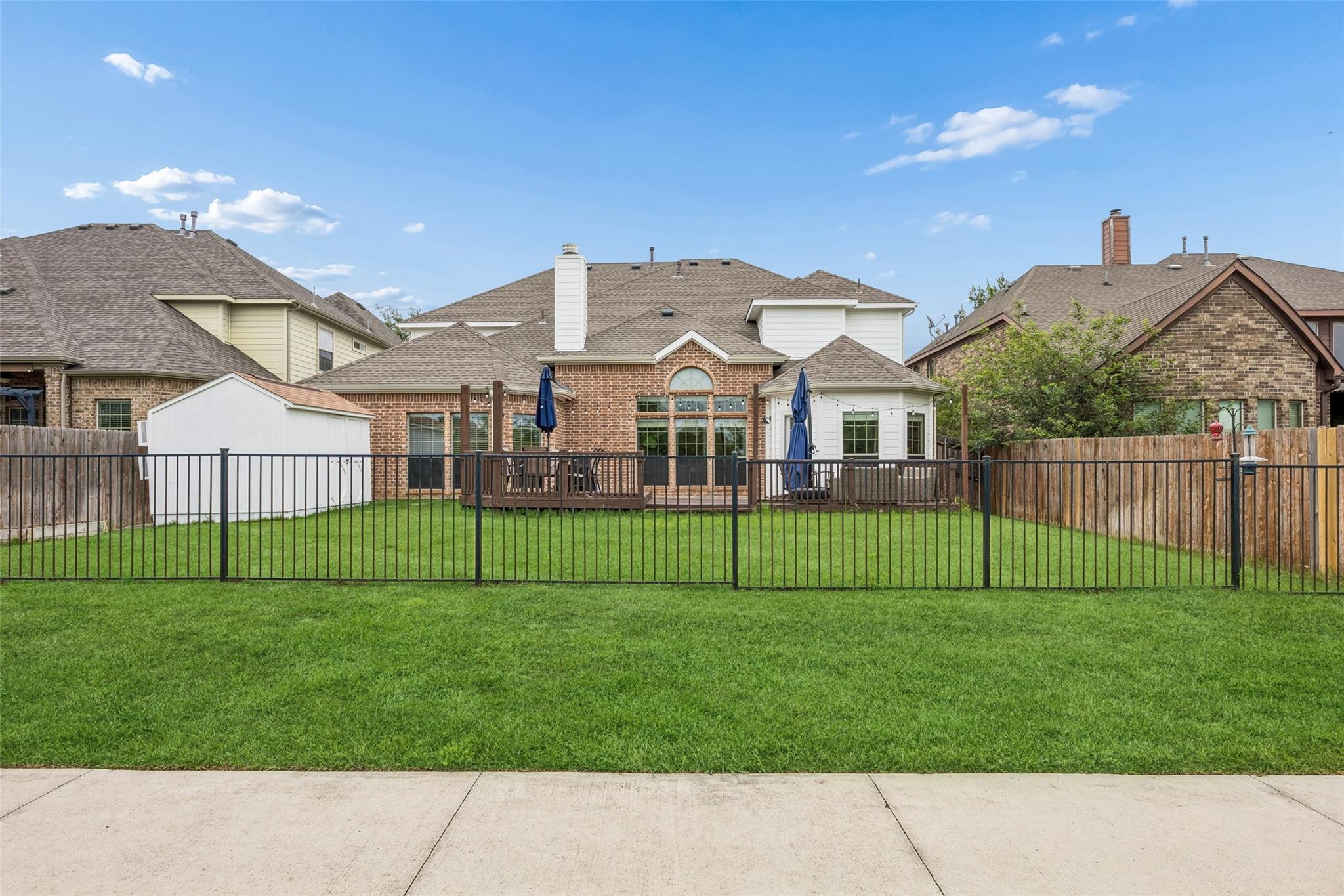 main property photo 35