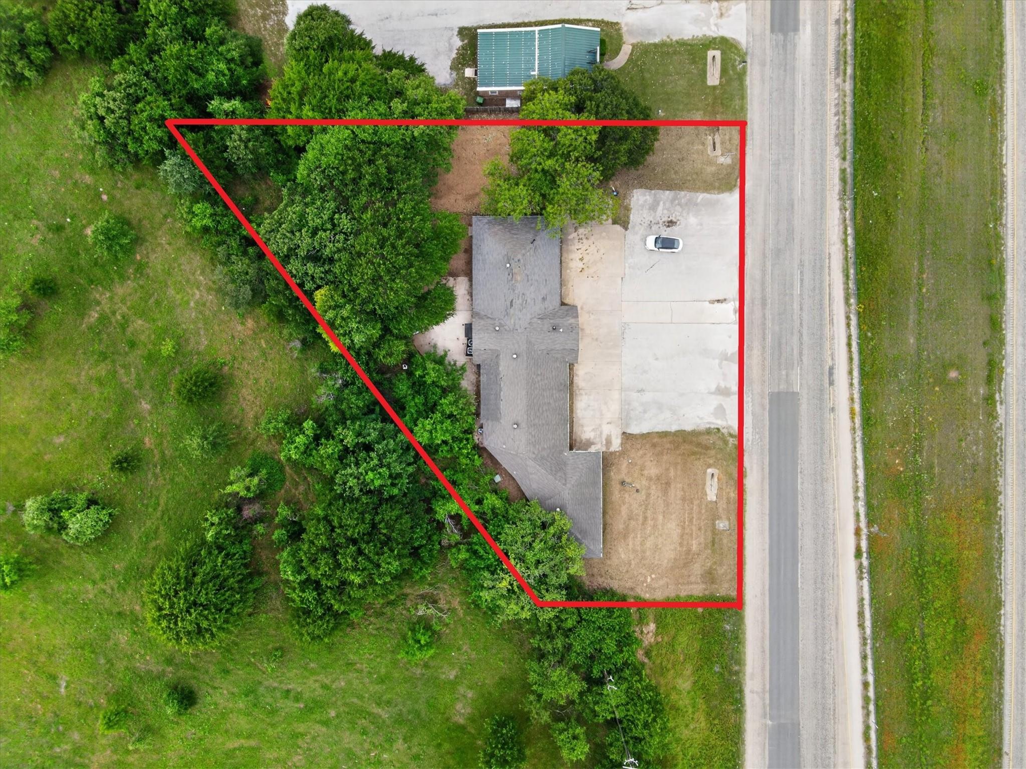 main property photo 3