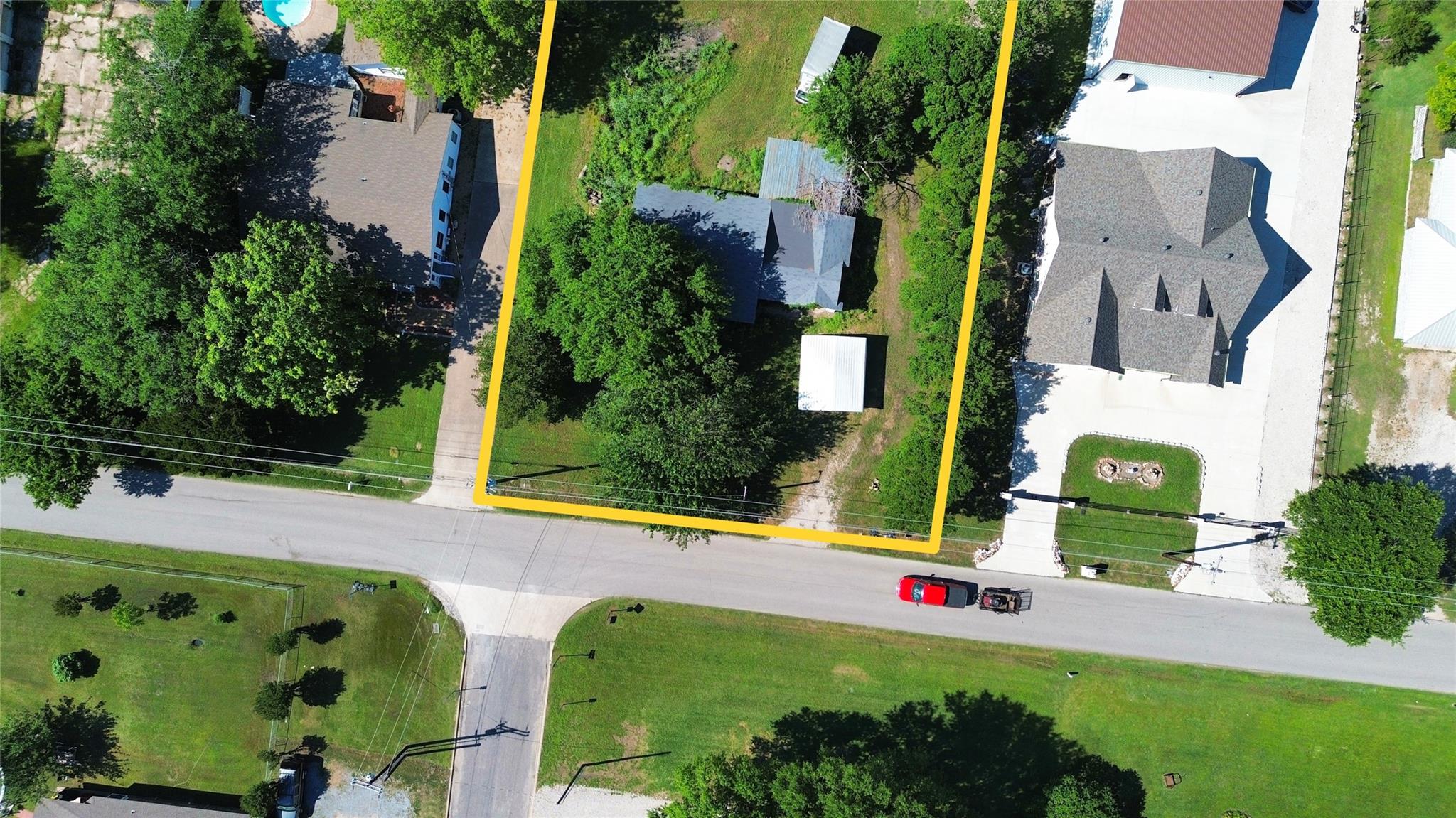 main property photo 4