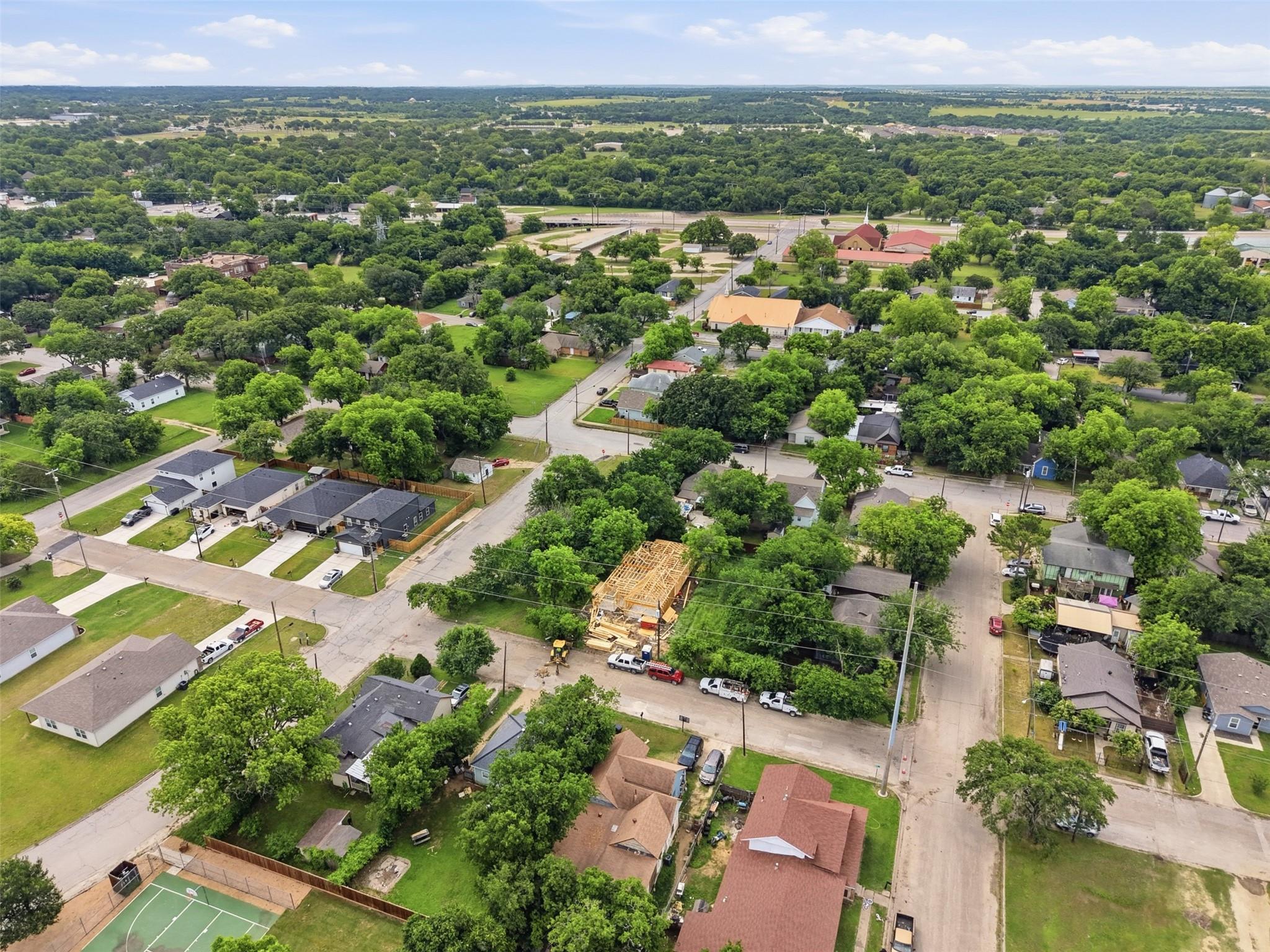 main property photo 35