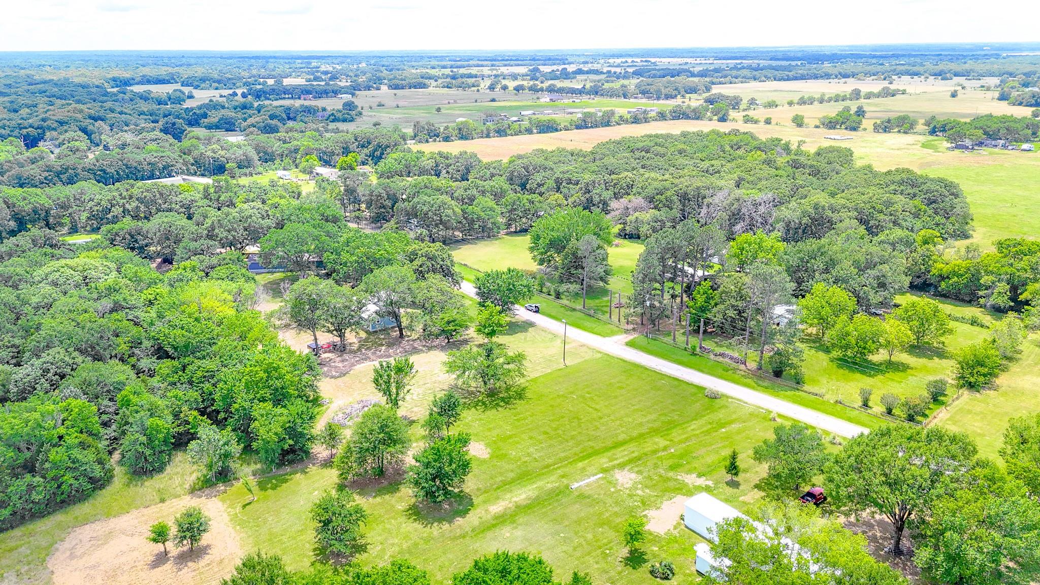 main property photo 11