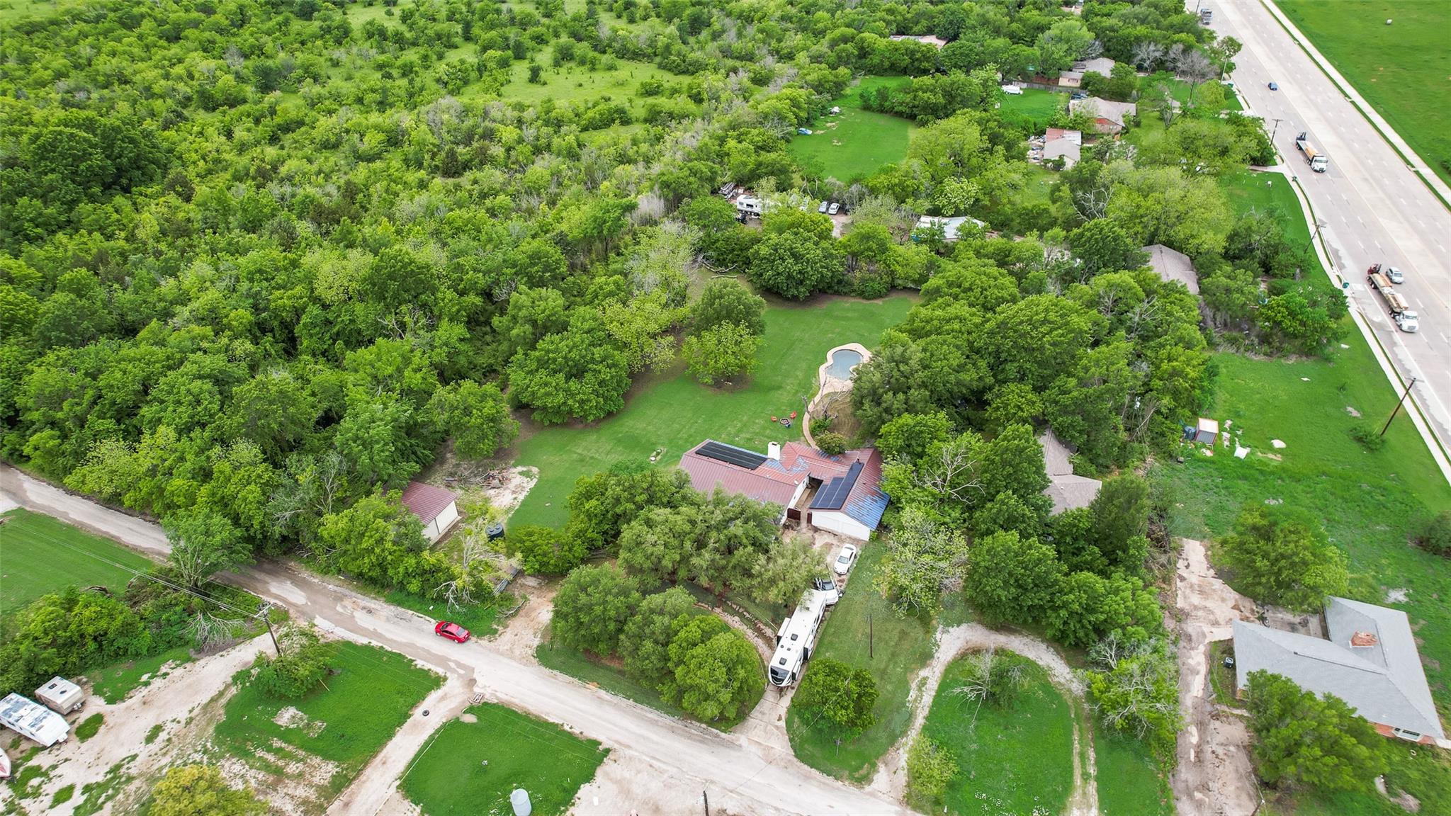 main property photo 21