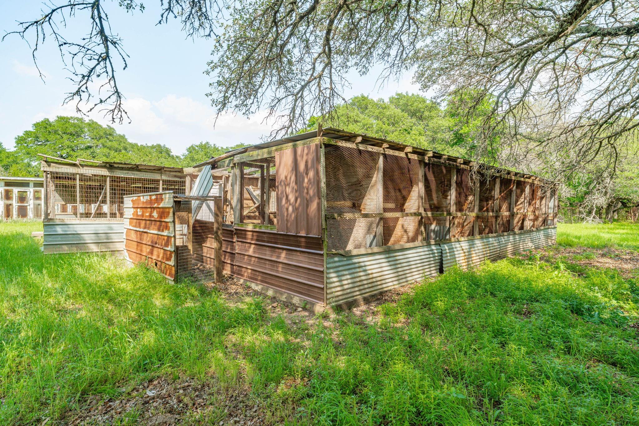 main property photo 25