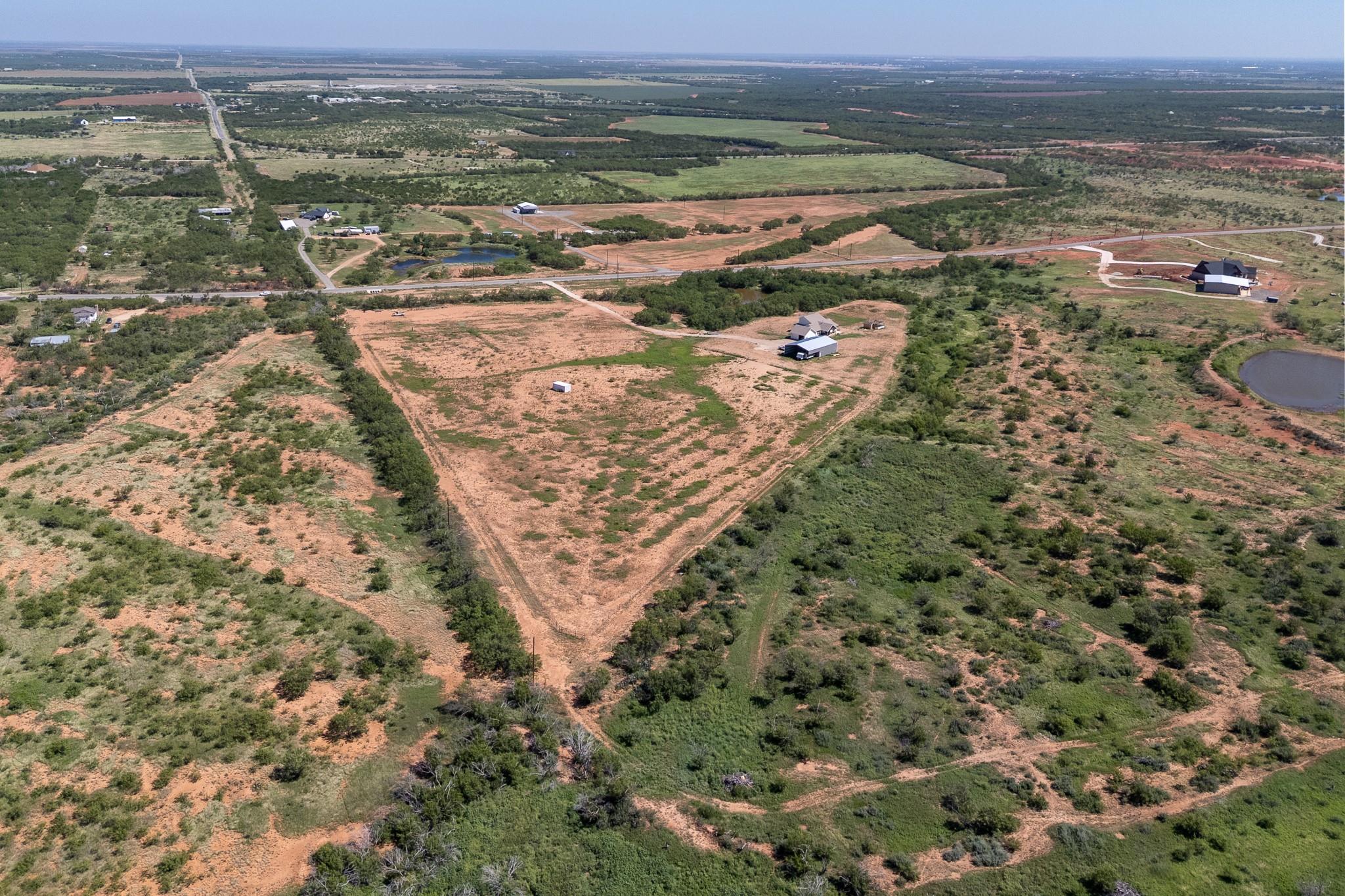 main property photo 25