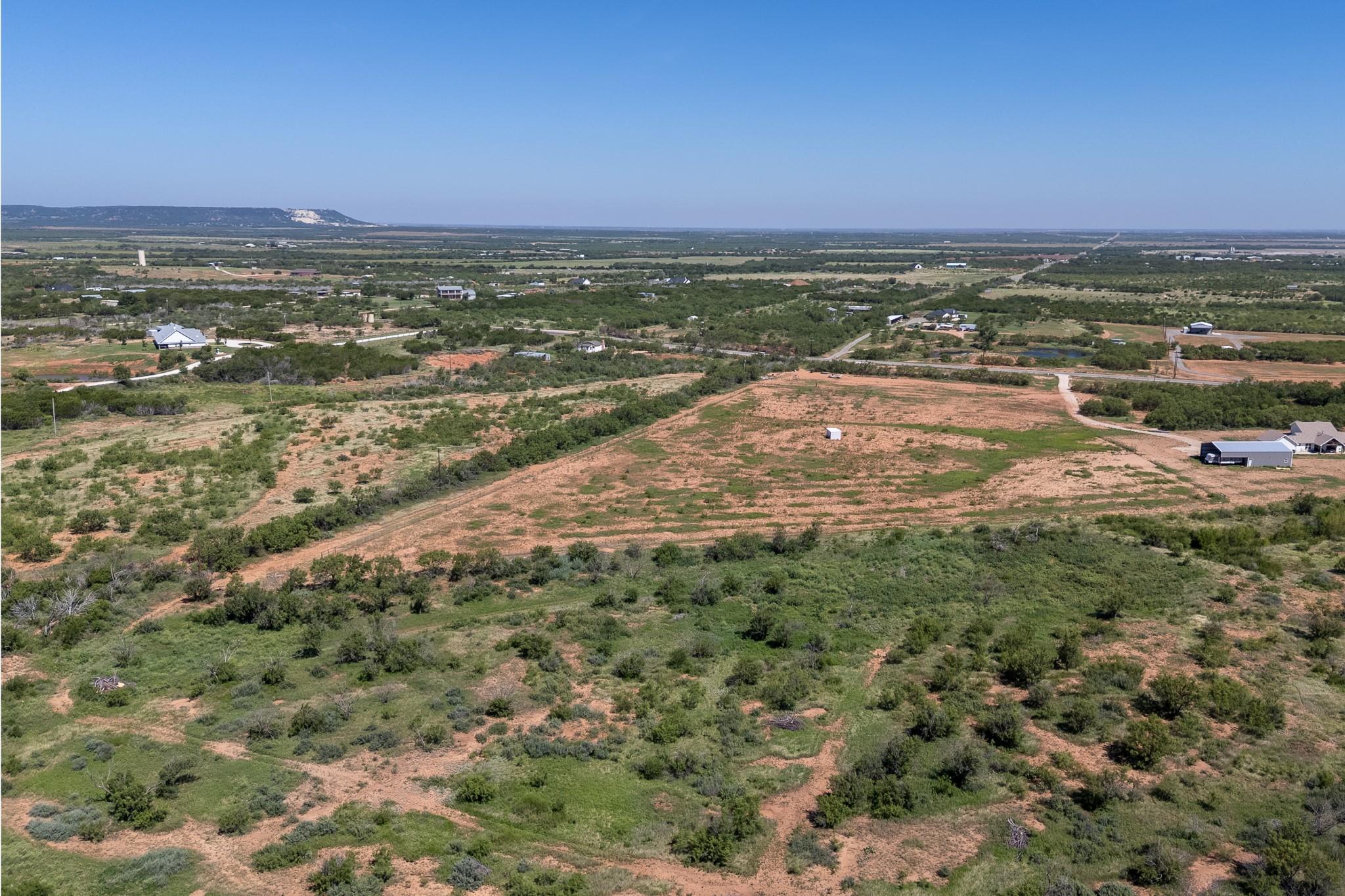 main property photo 29