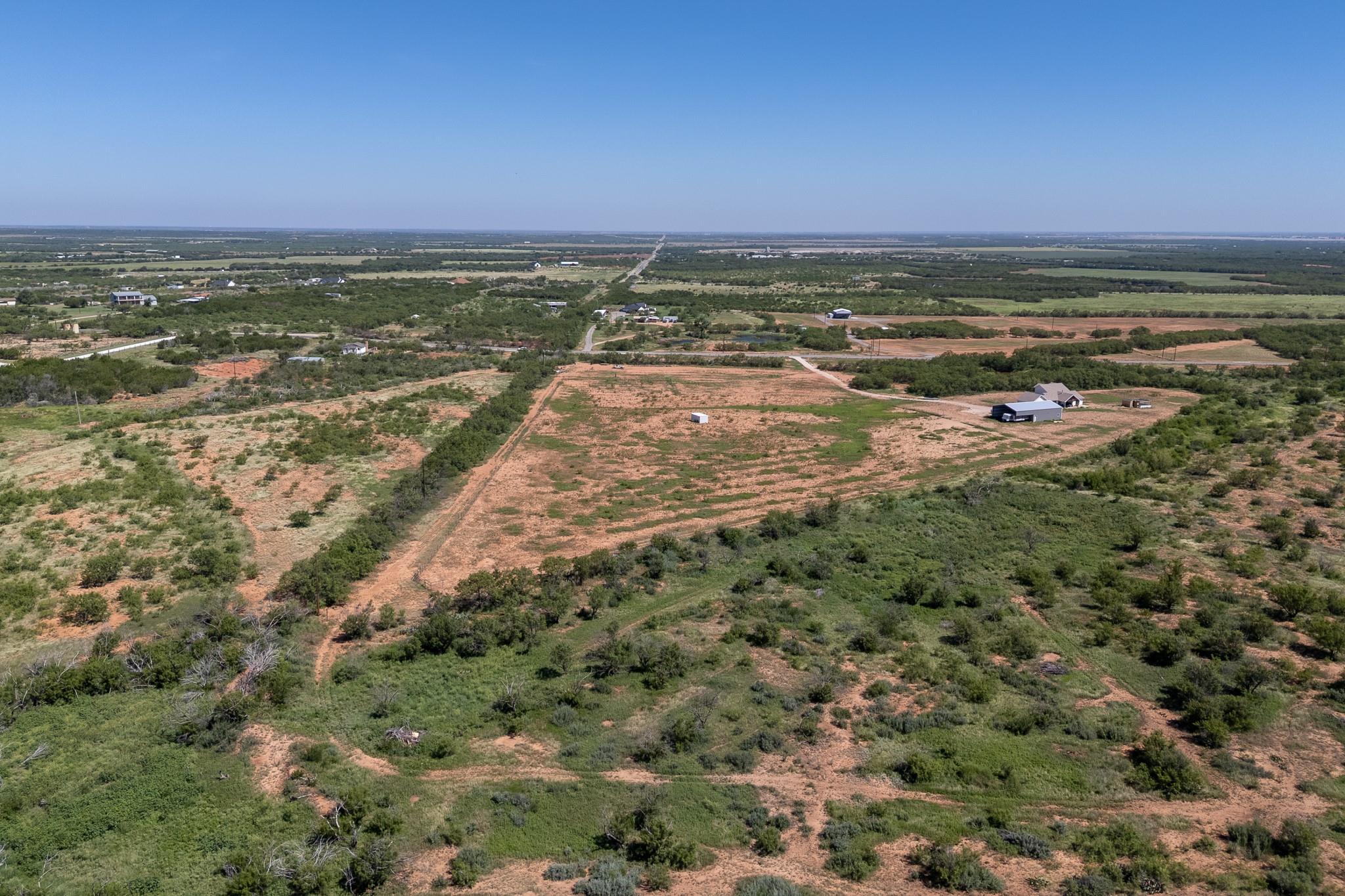 main property photo 30