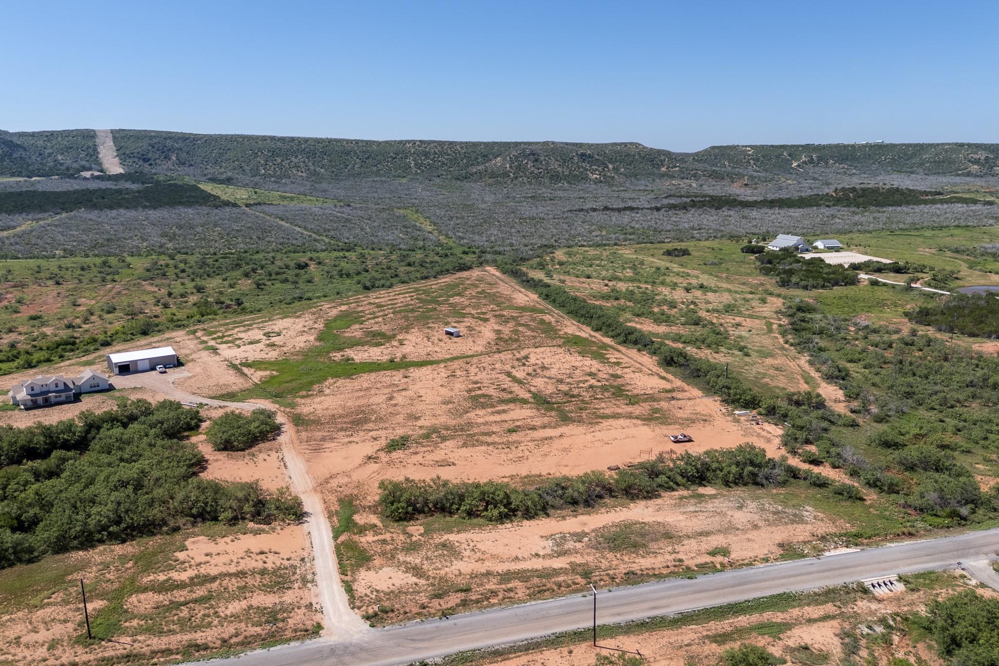 main property photo 35