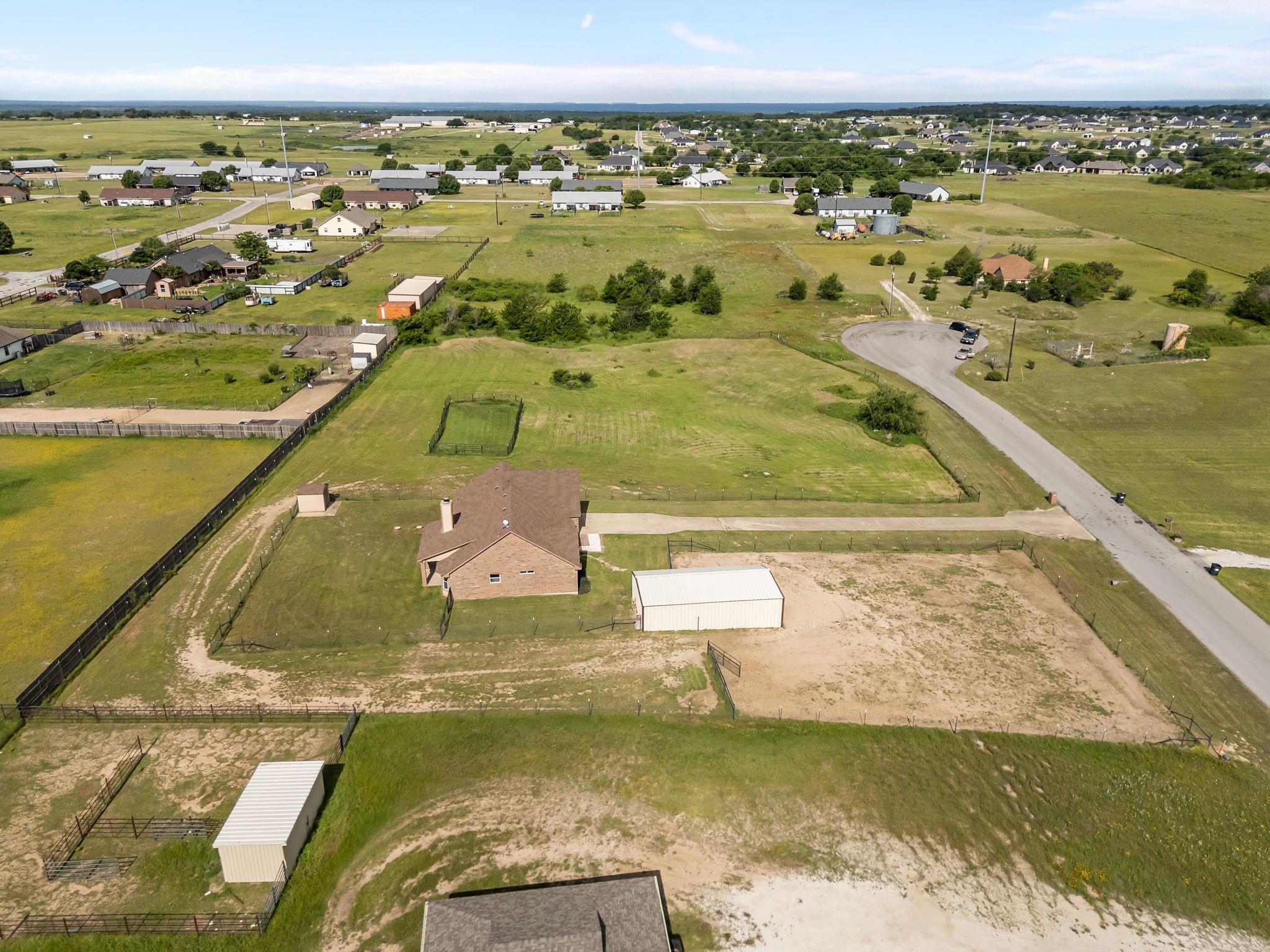 main property photo 29