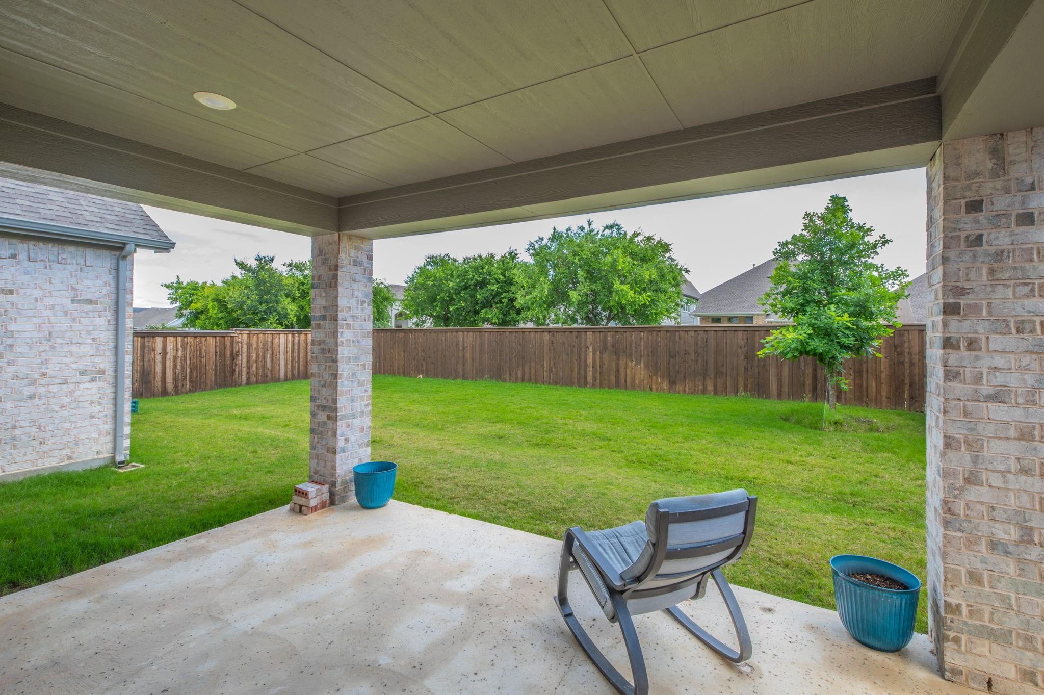 main property photo 39