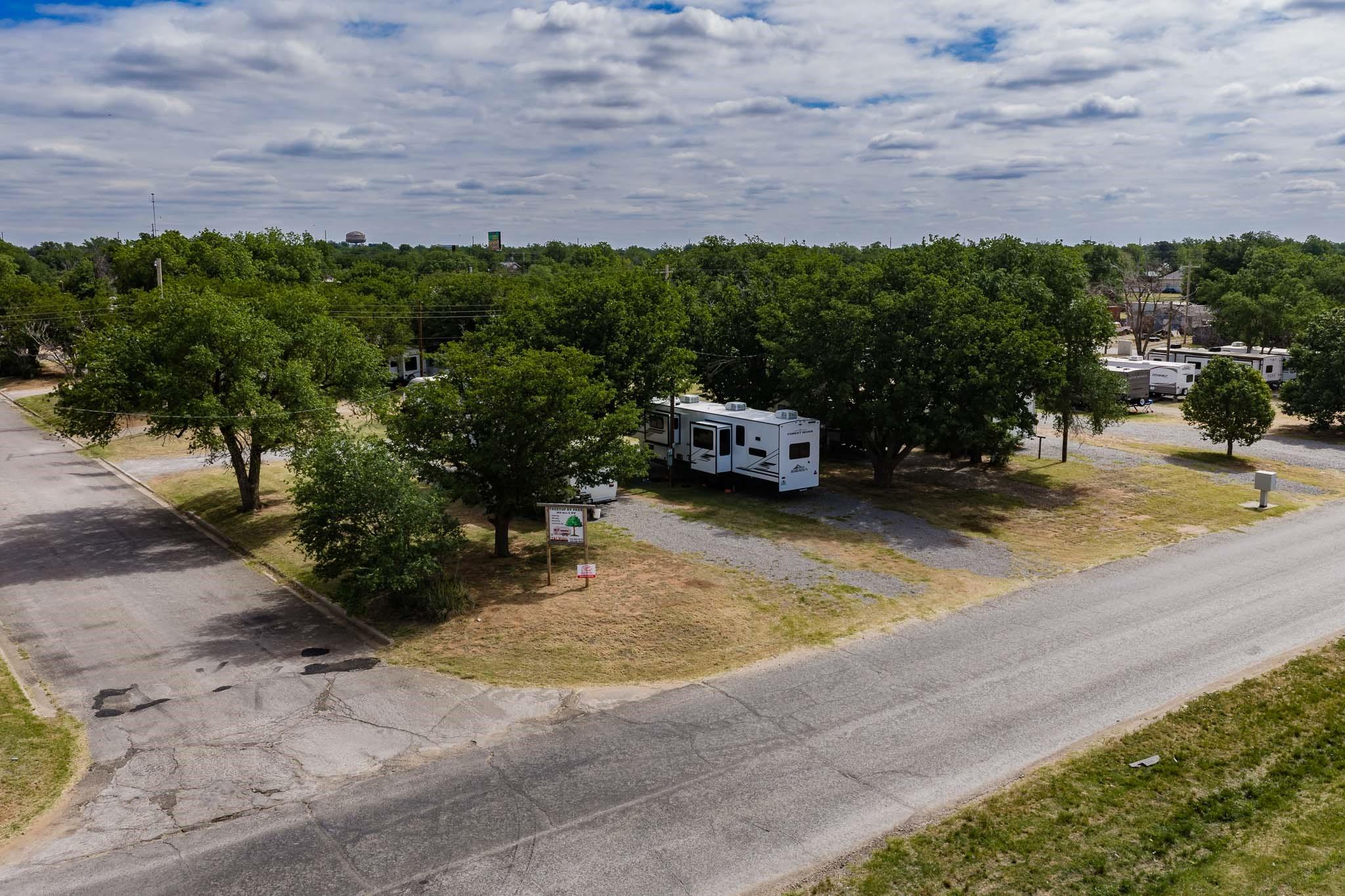 main property photo 16