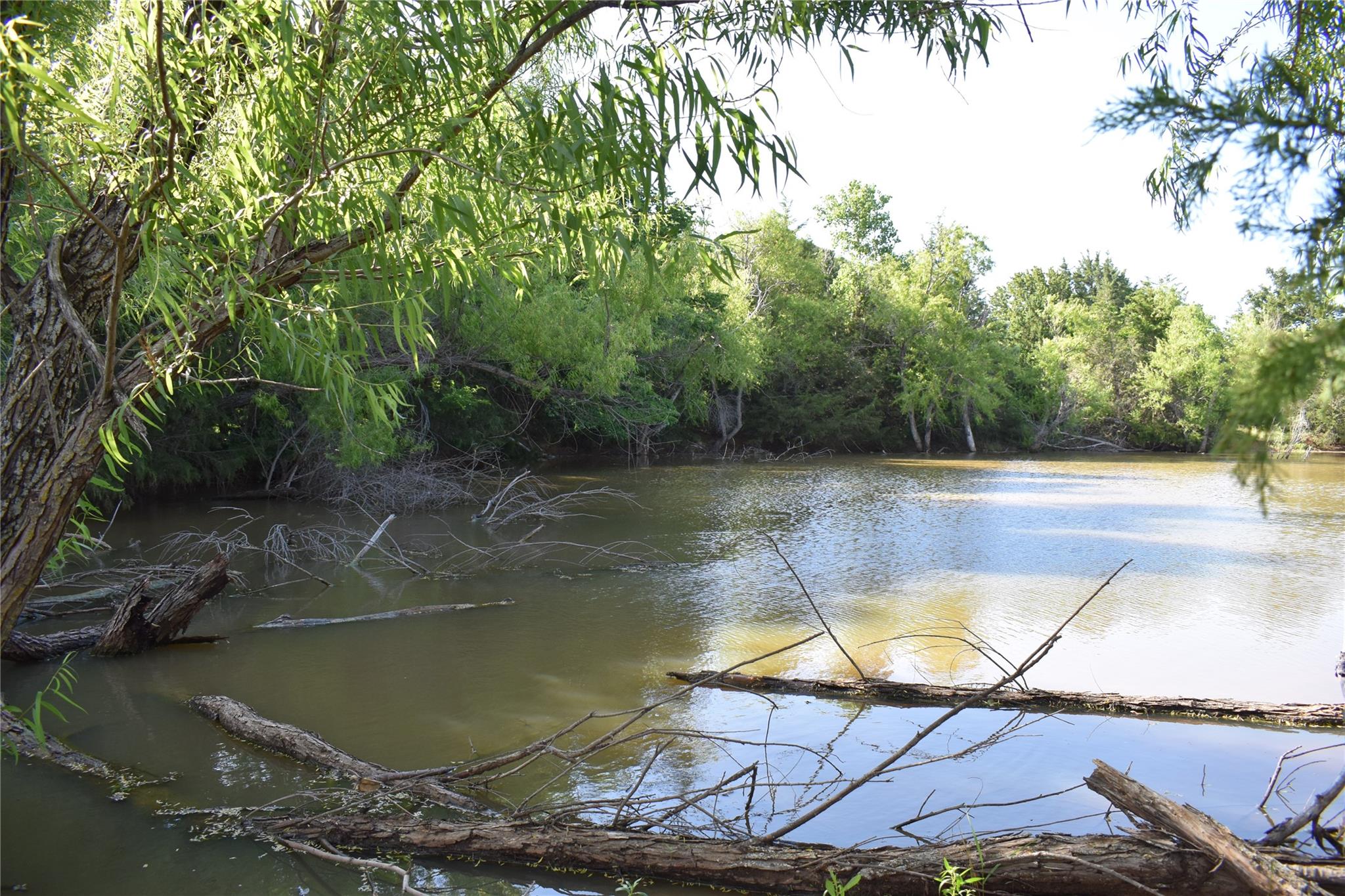 main property photo 7