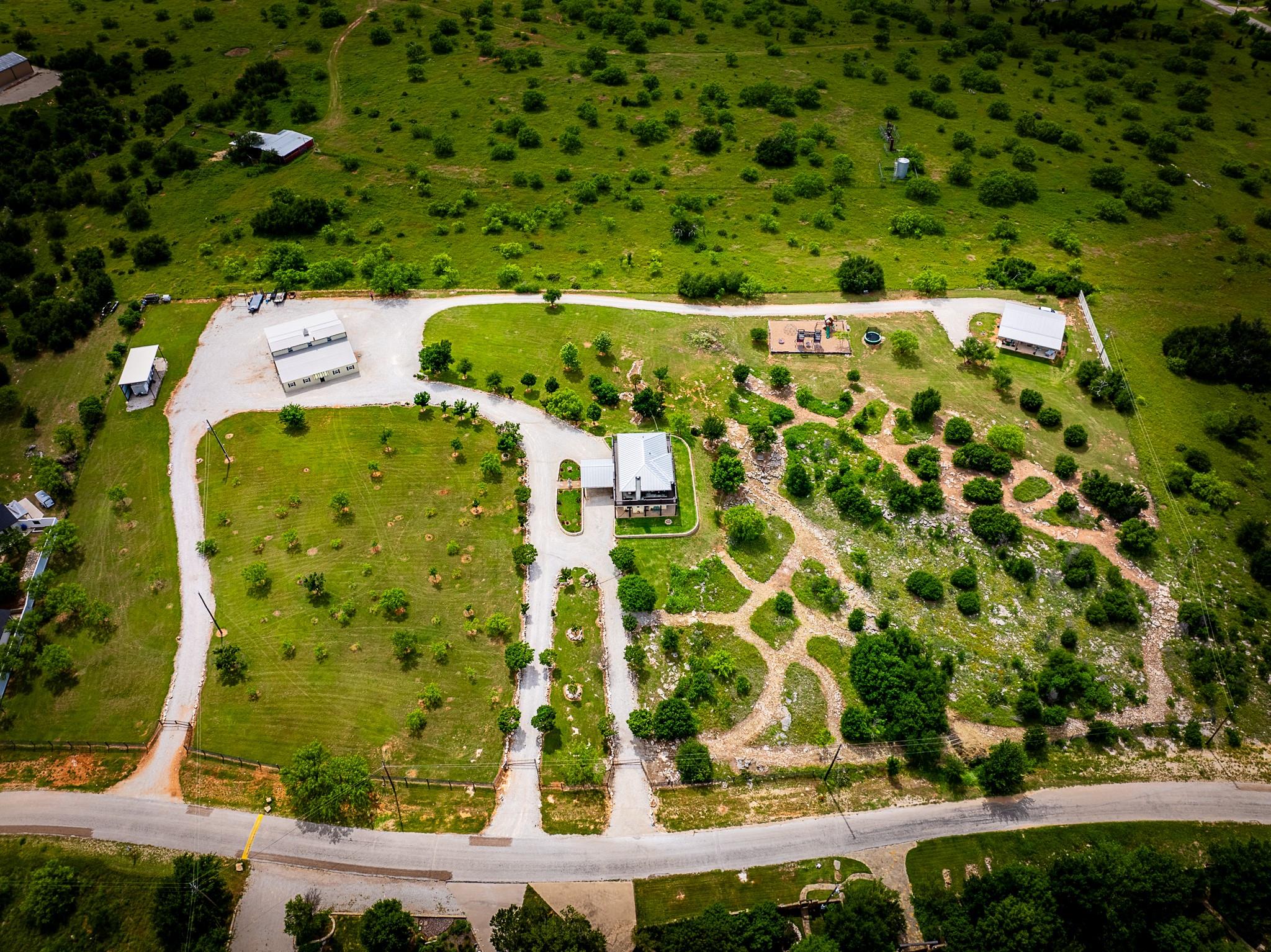 main property photo 39