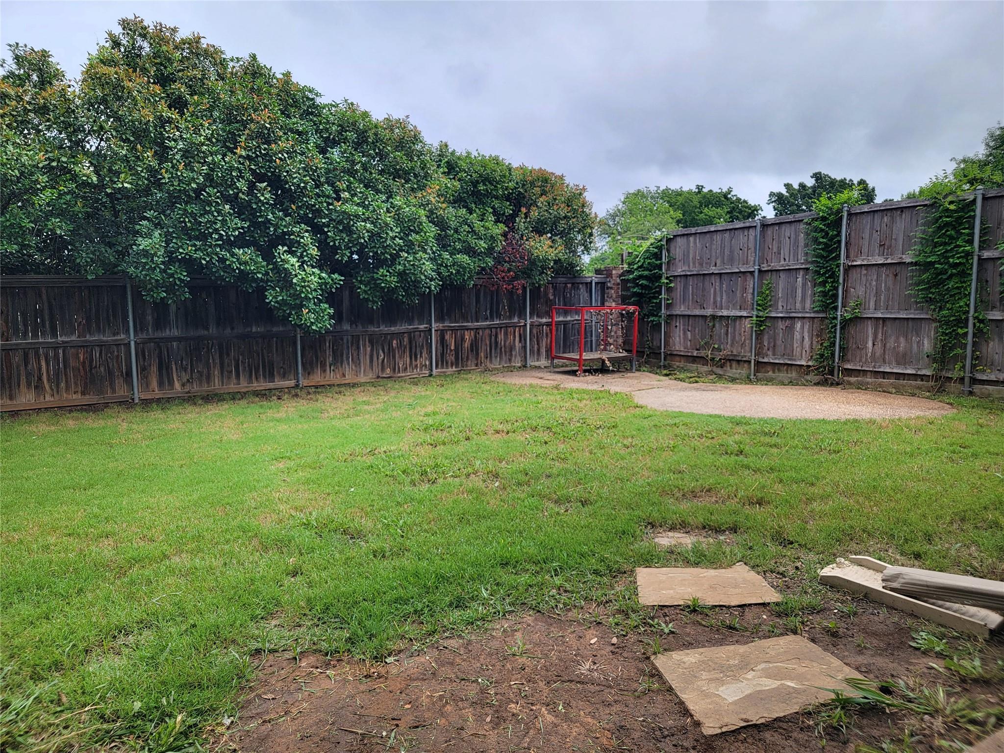 main property photo 29