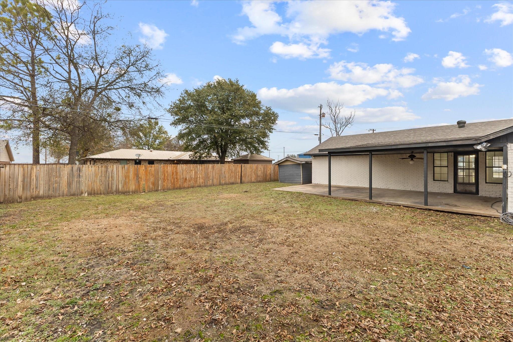 main property photo 29