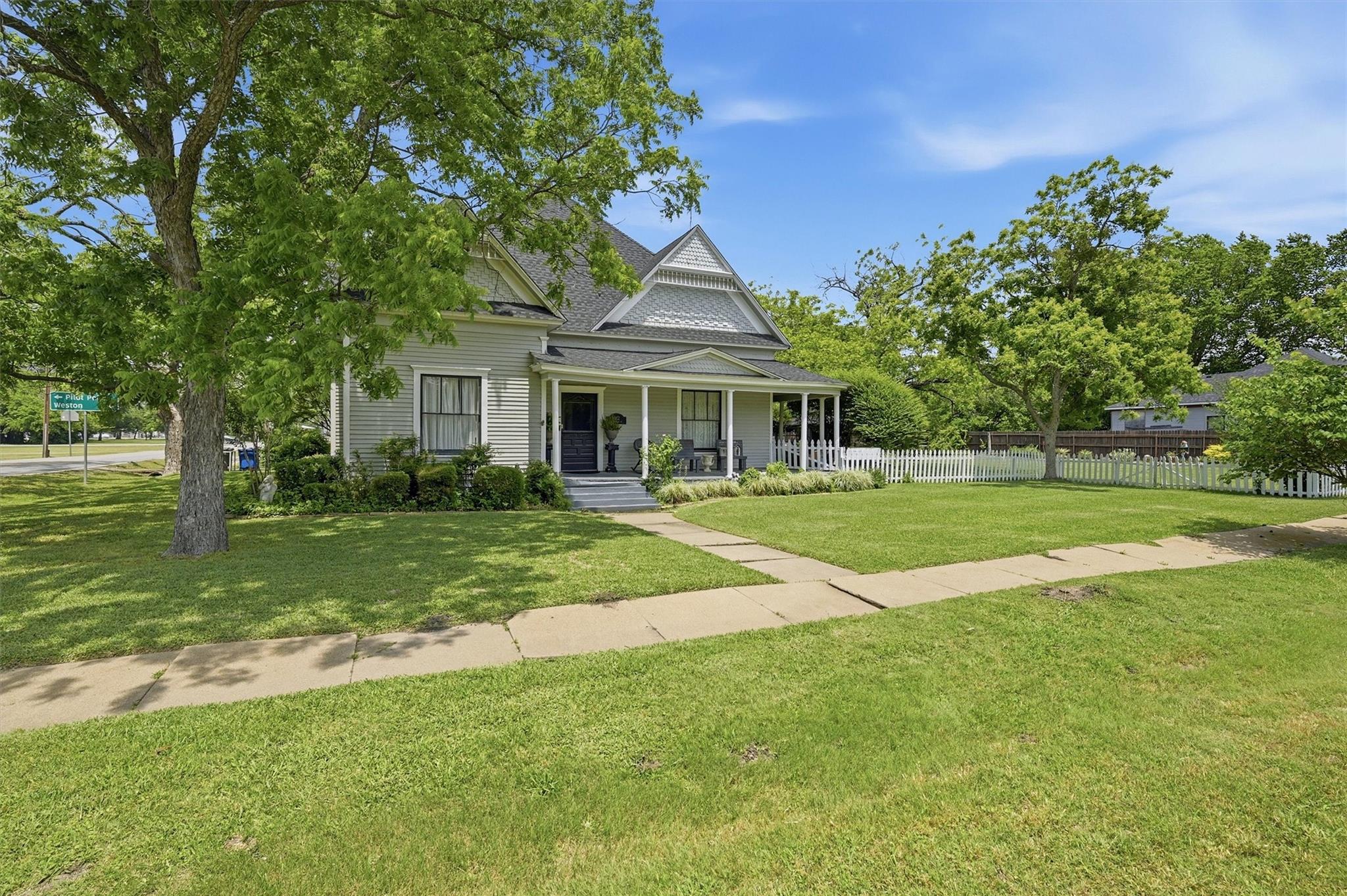 main property photo 1