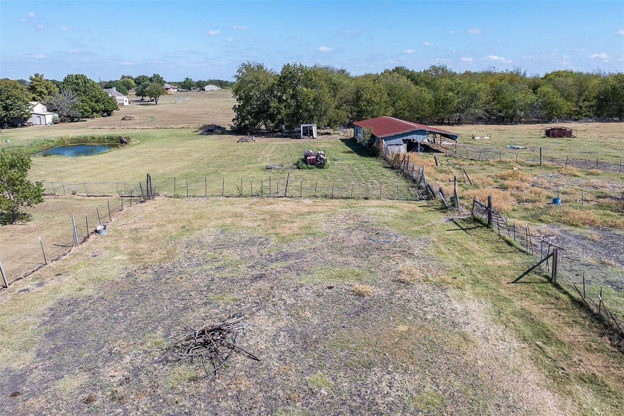 main property photo 35