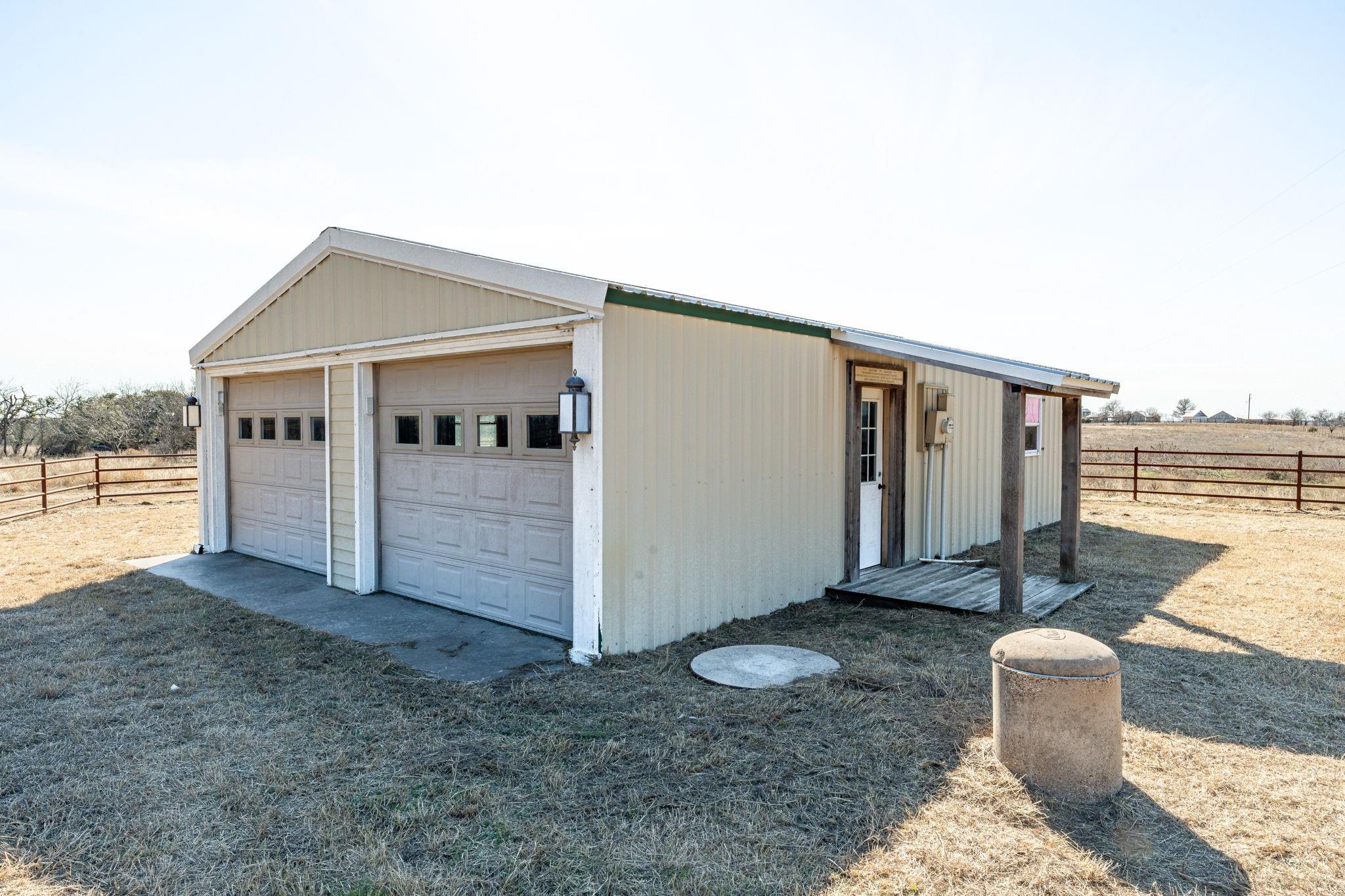 main property photo 15