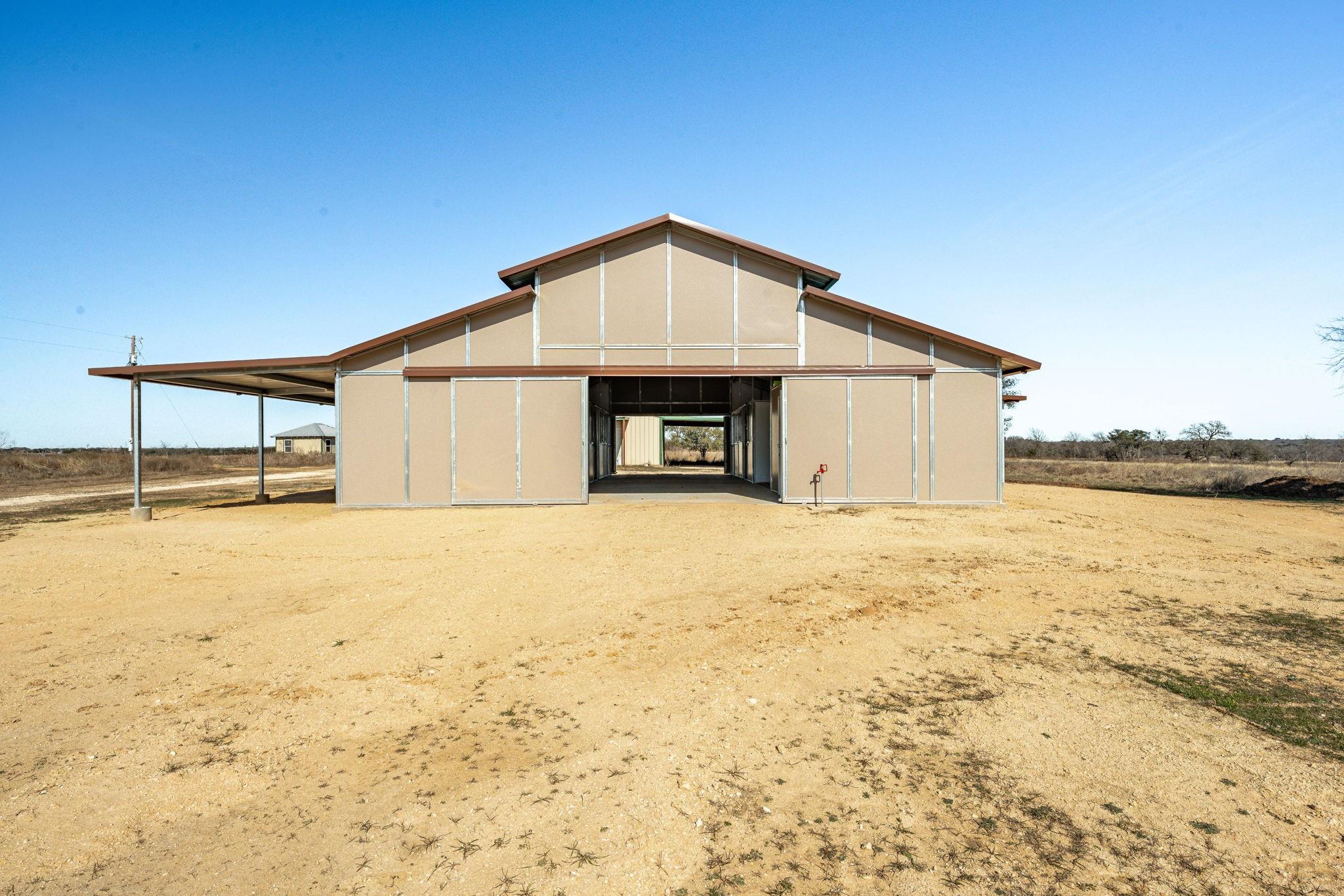 main property photo 19