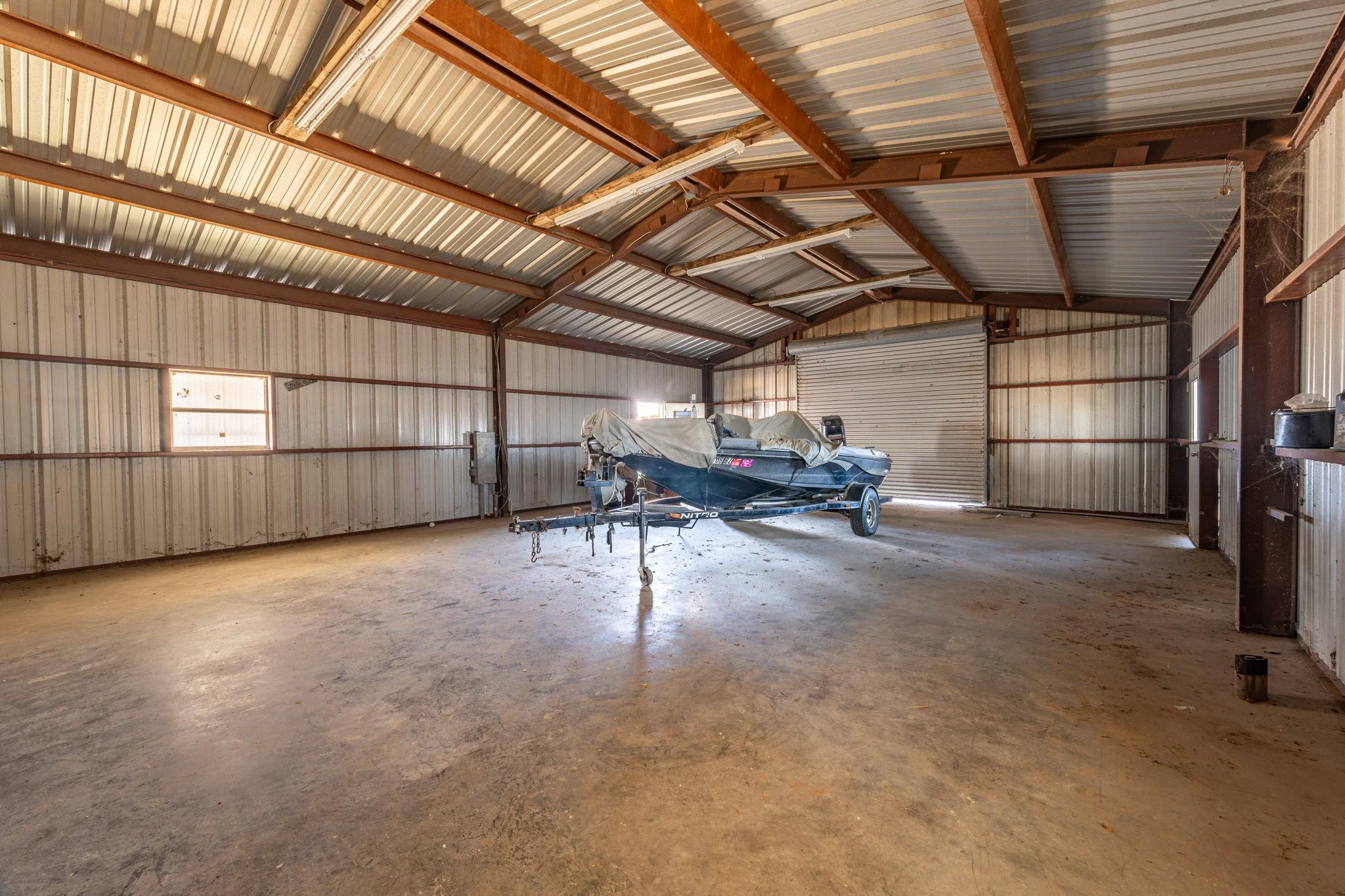 main property photo 21