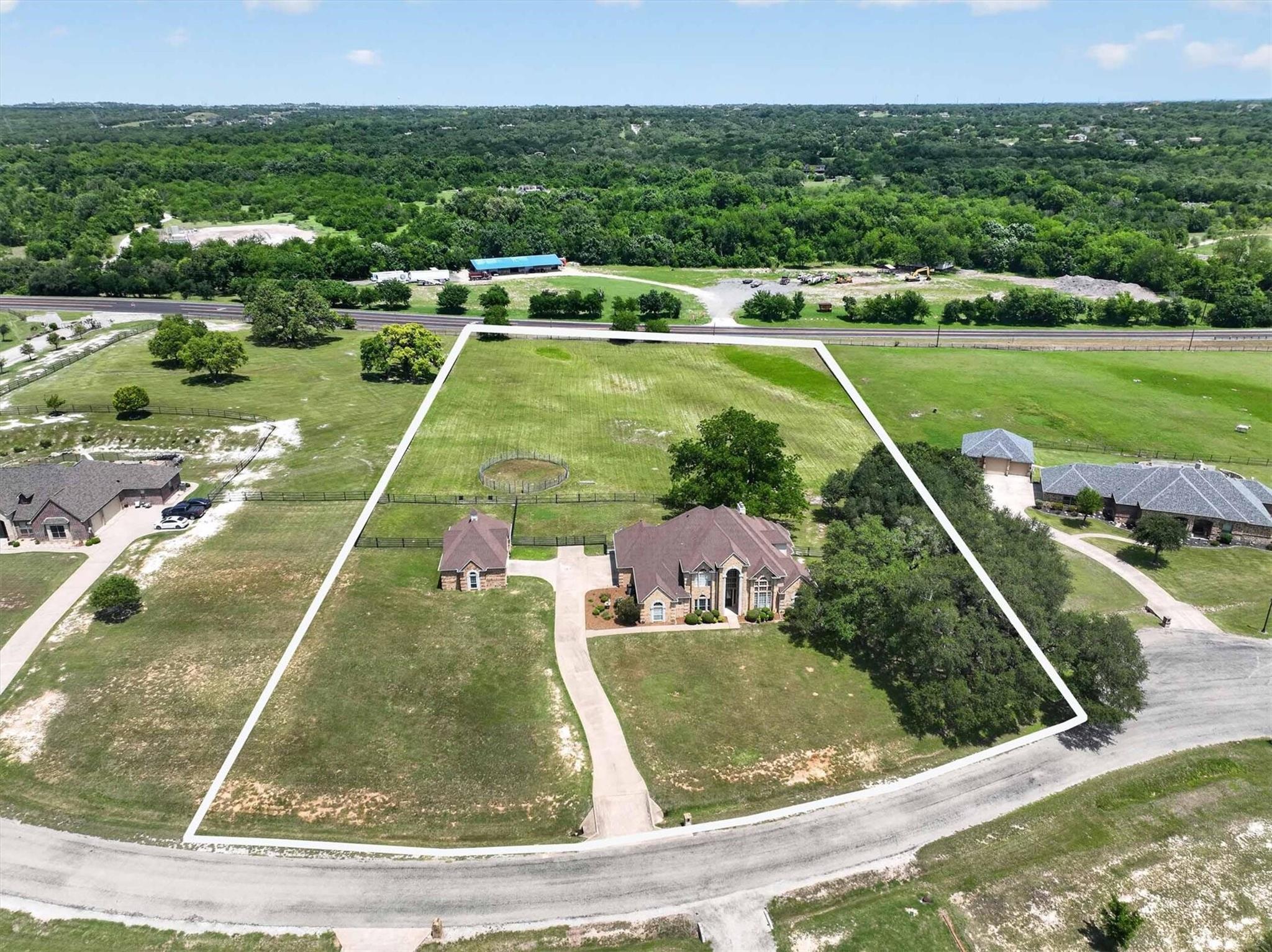 main property photo 35