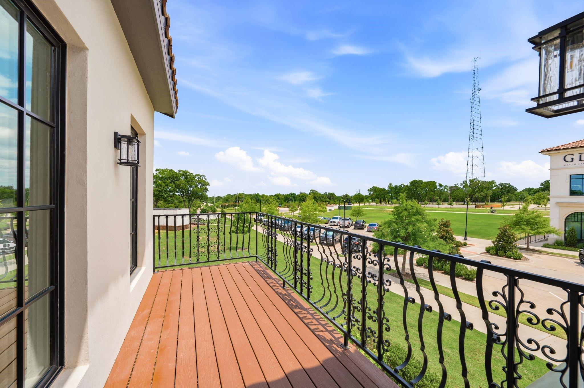main property photo 36