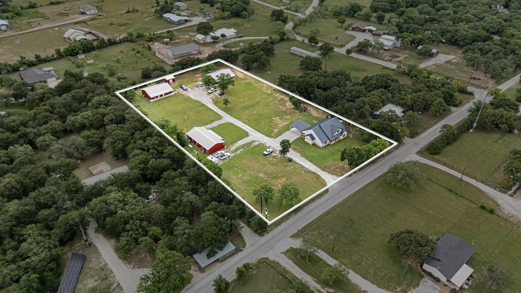 main property photo 34