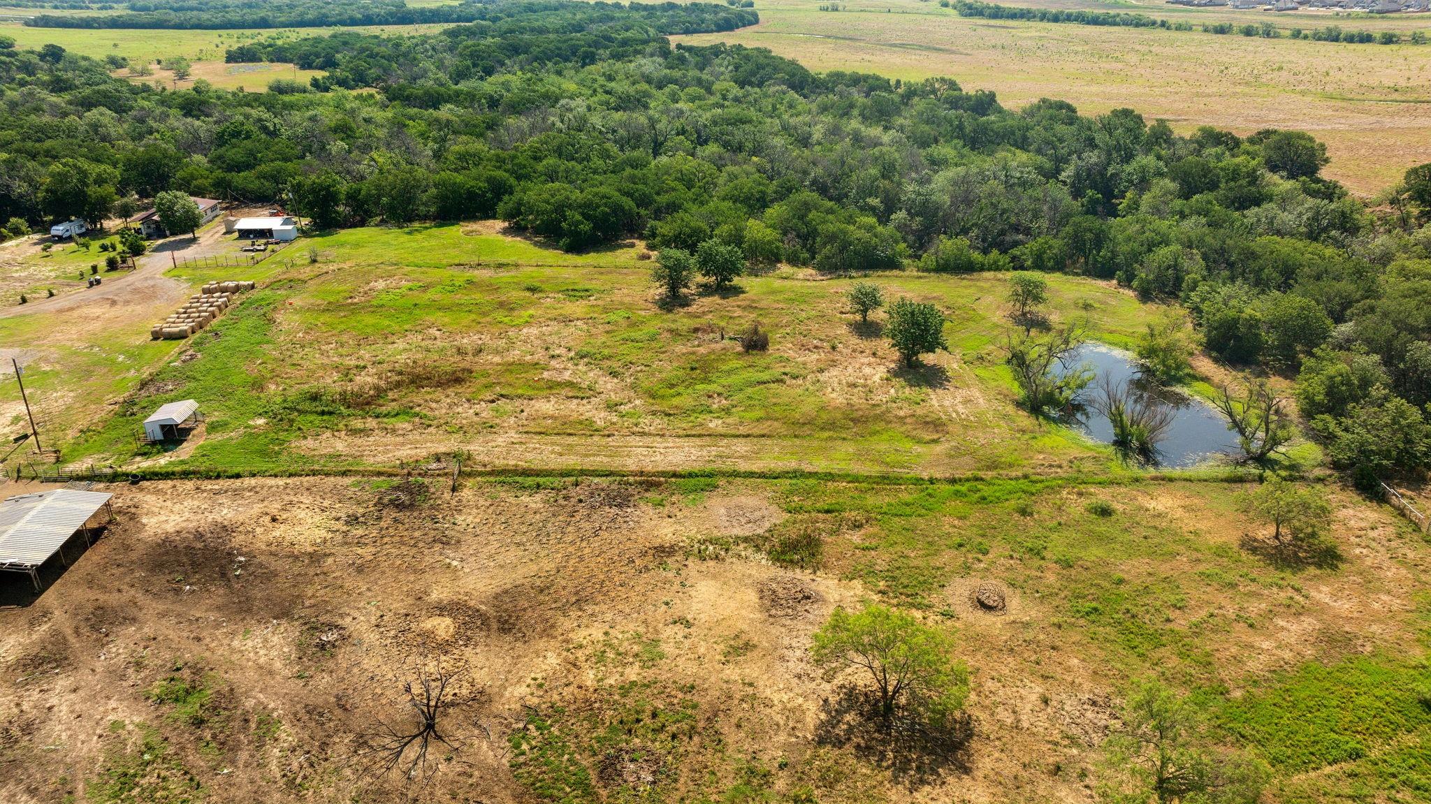 main property photo 26