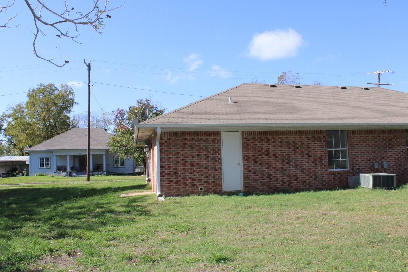 main property photo 2
