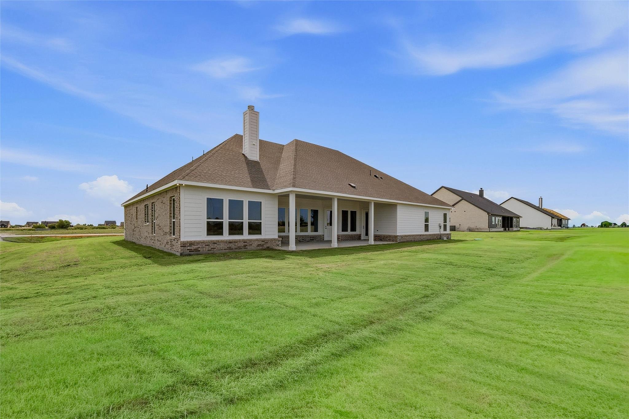 main property photo 36