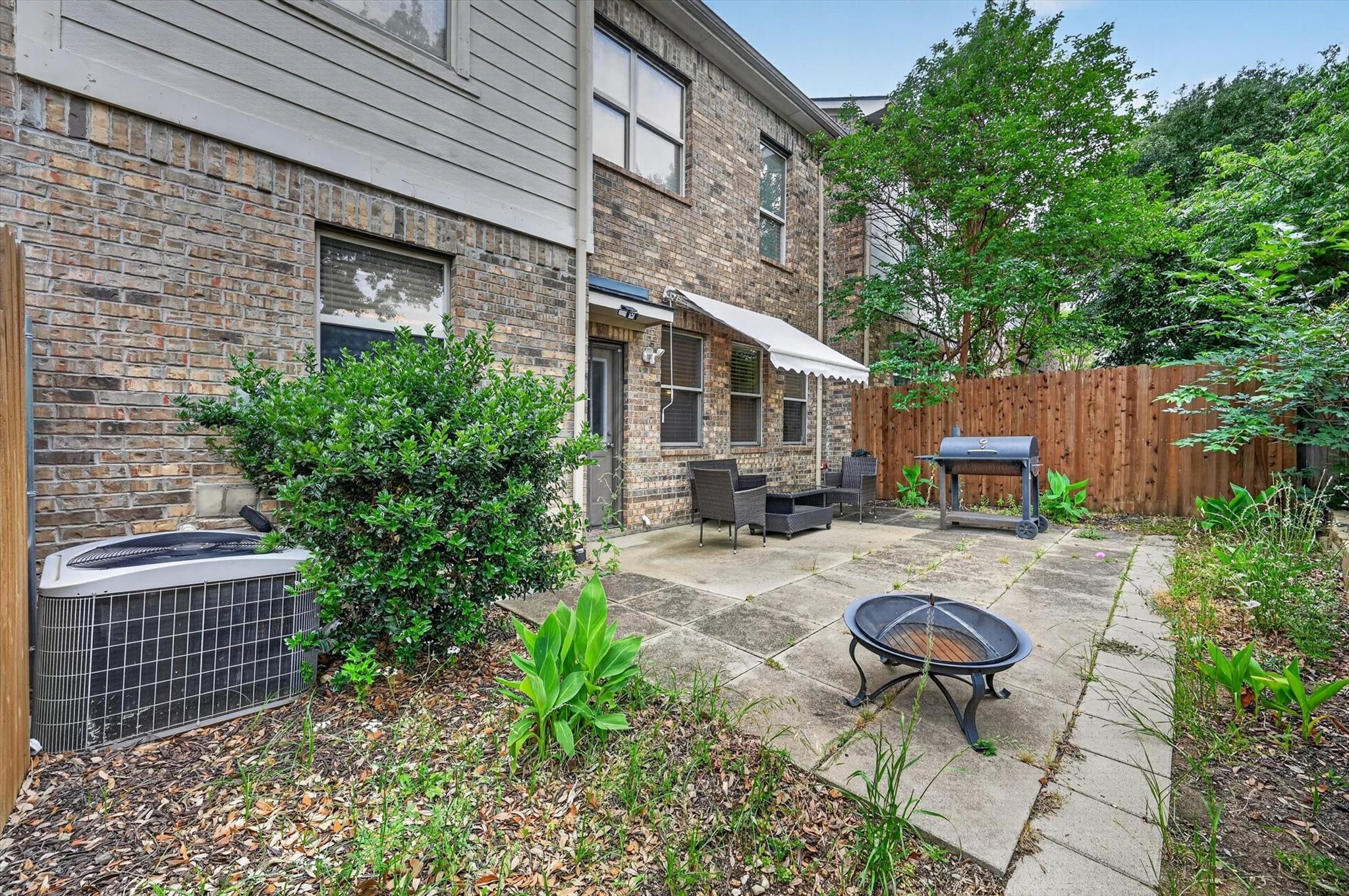 main property photo 22