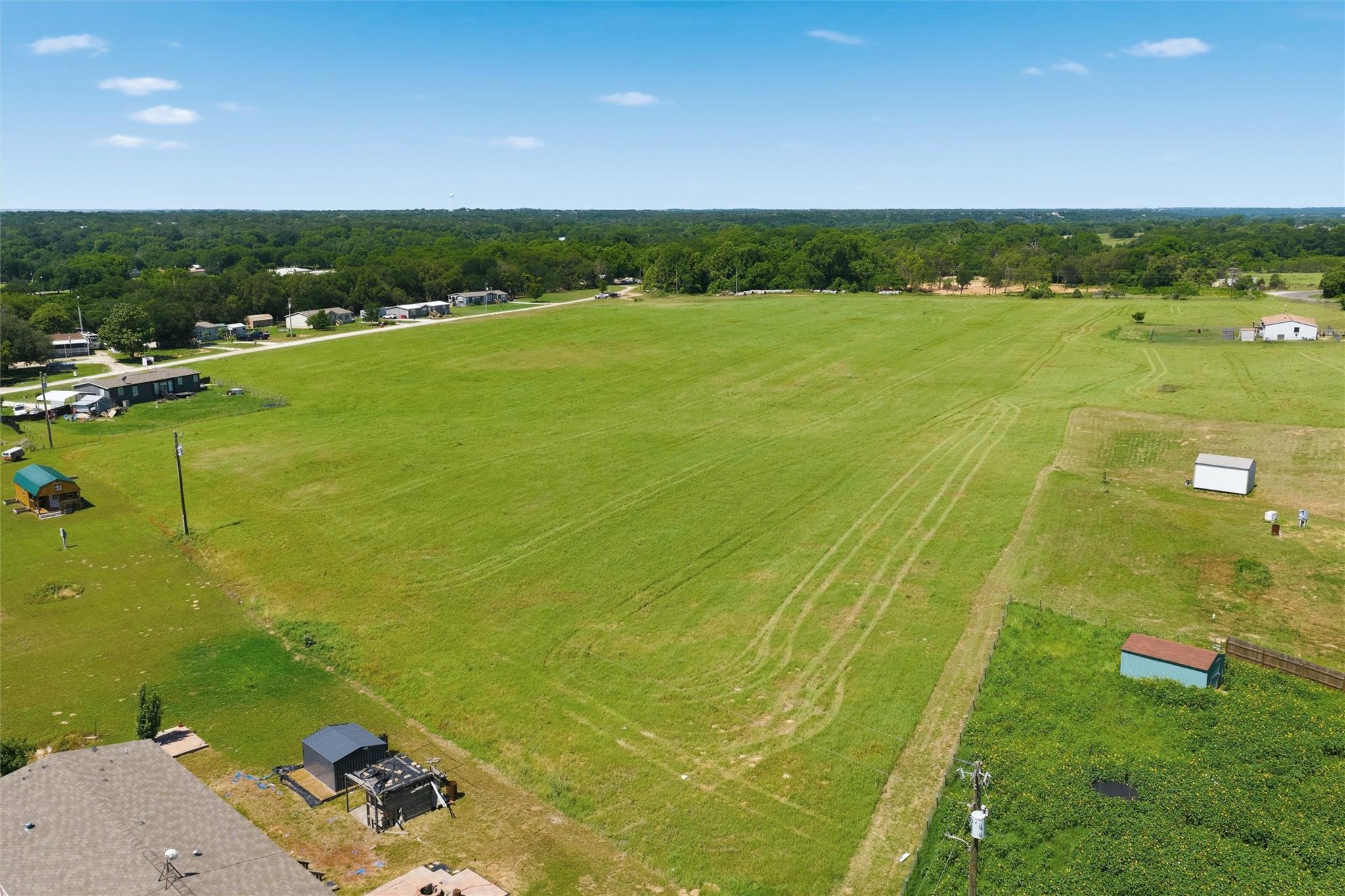 main property photo 12