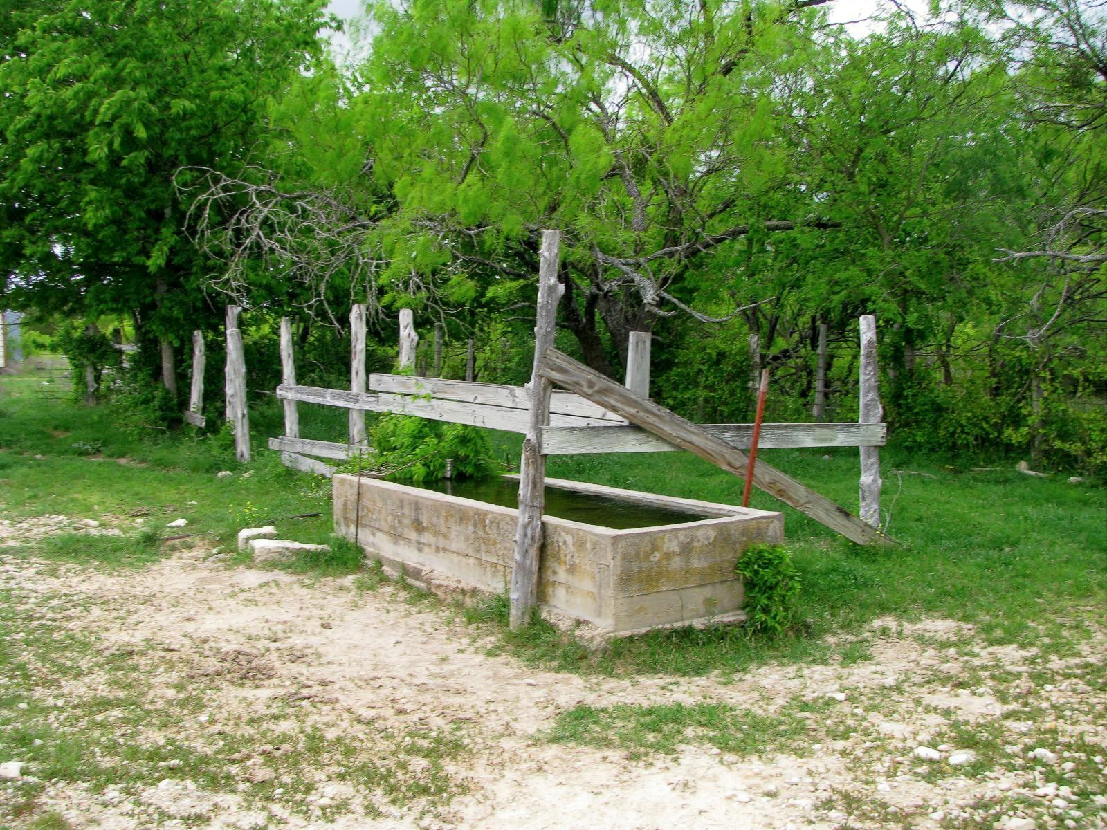 main property photo 15