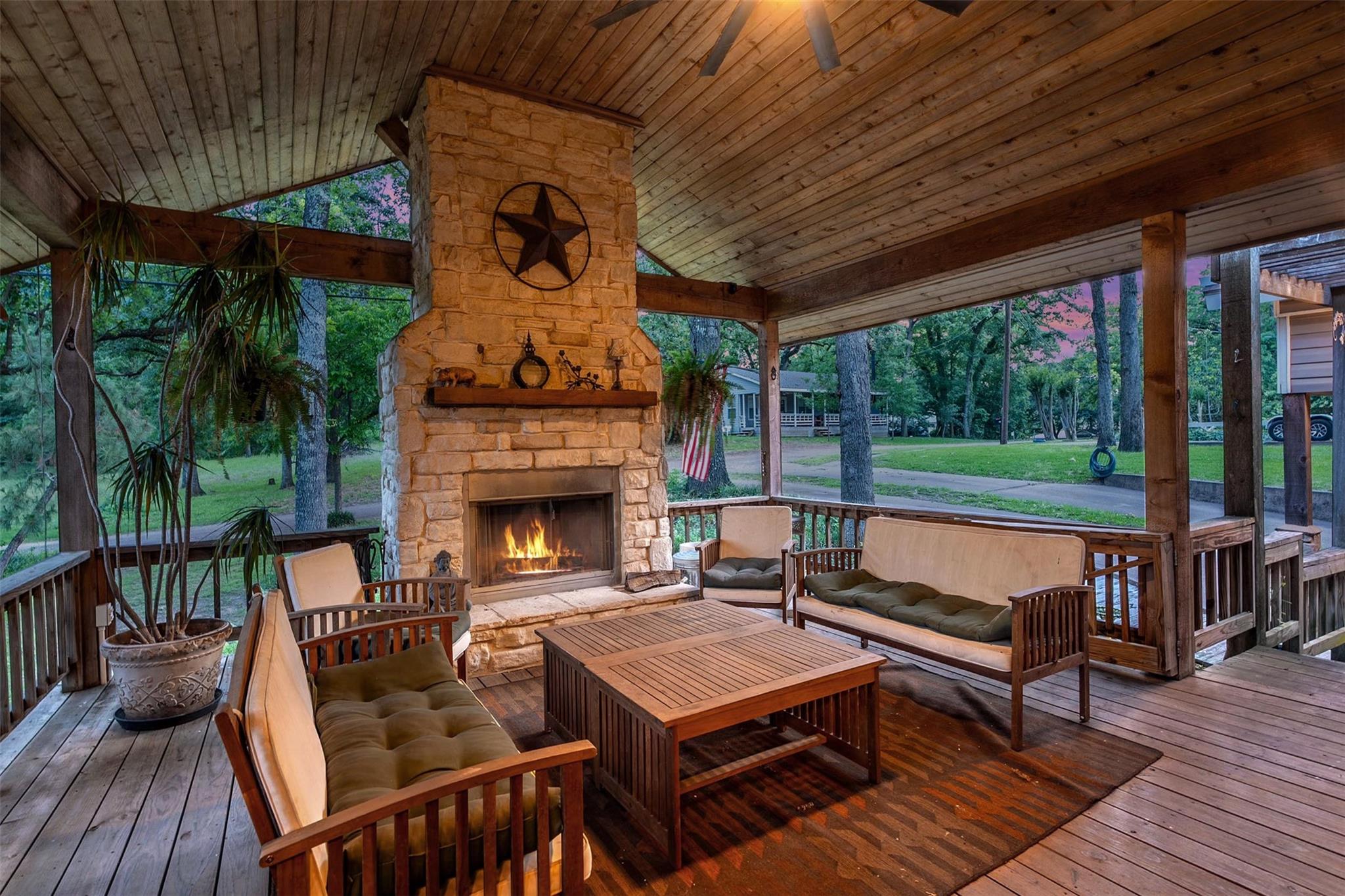 main property photo 34