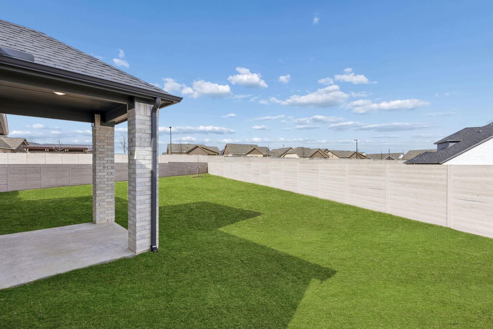 main property photo 31