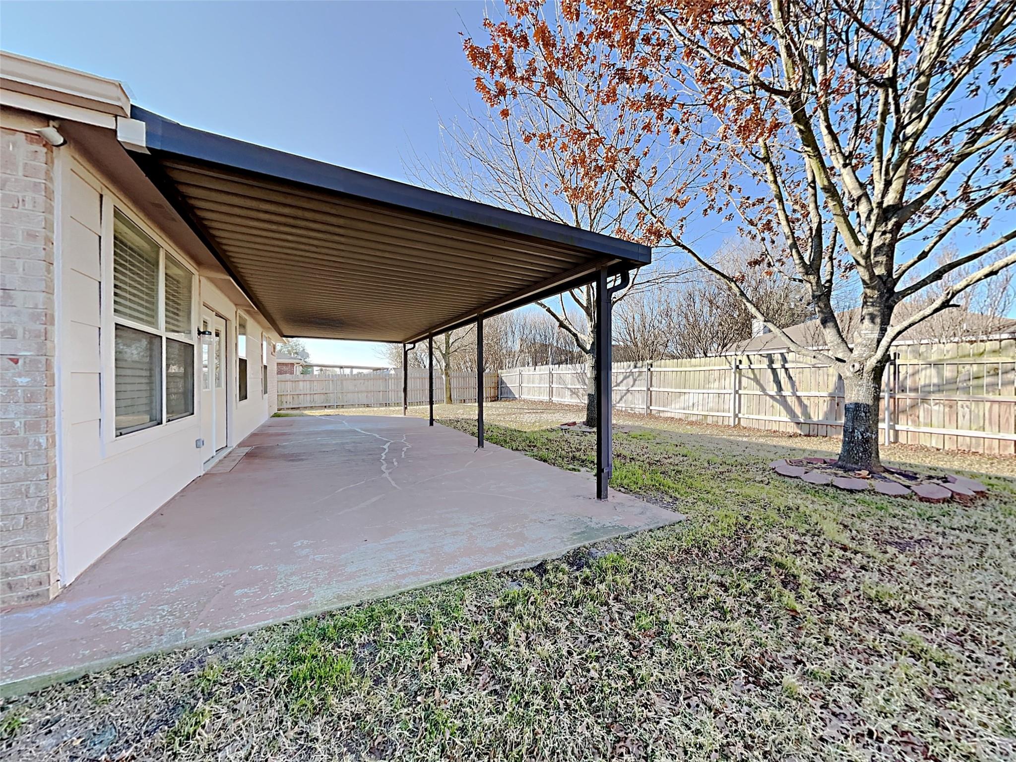 main property photo 7