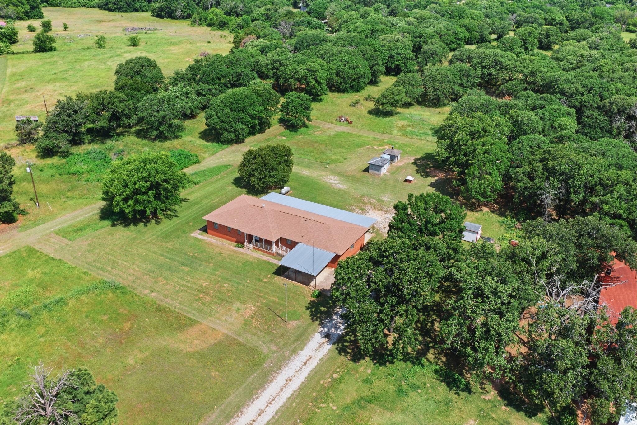 main property photo 30